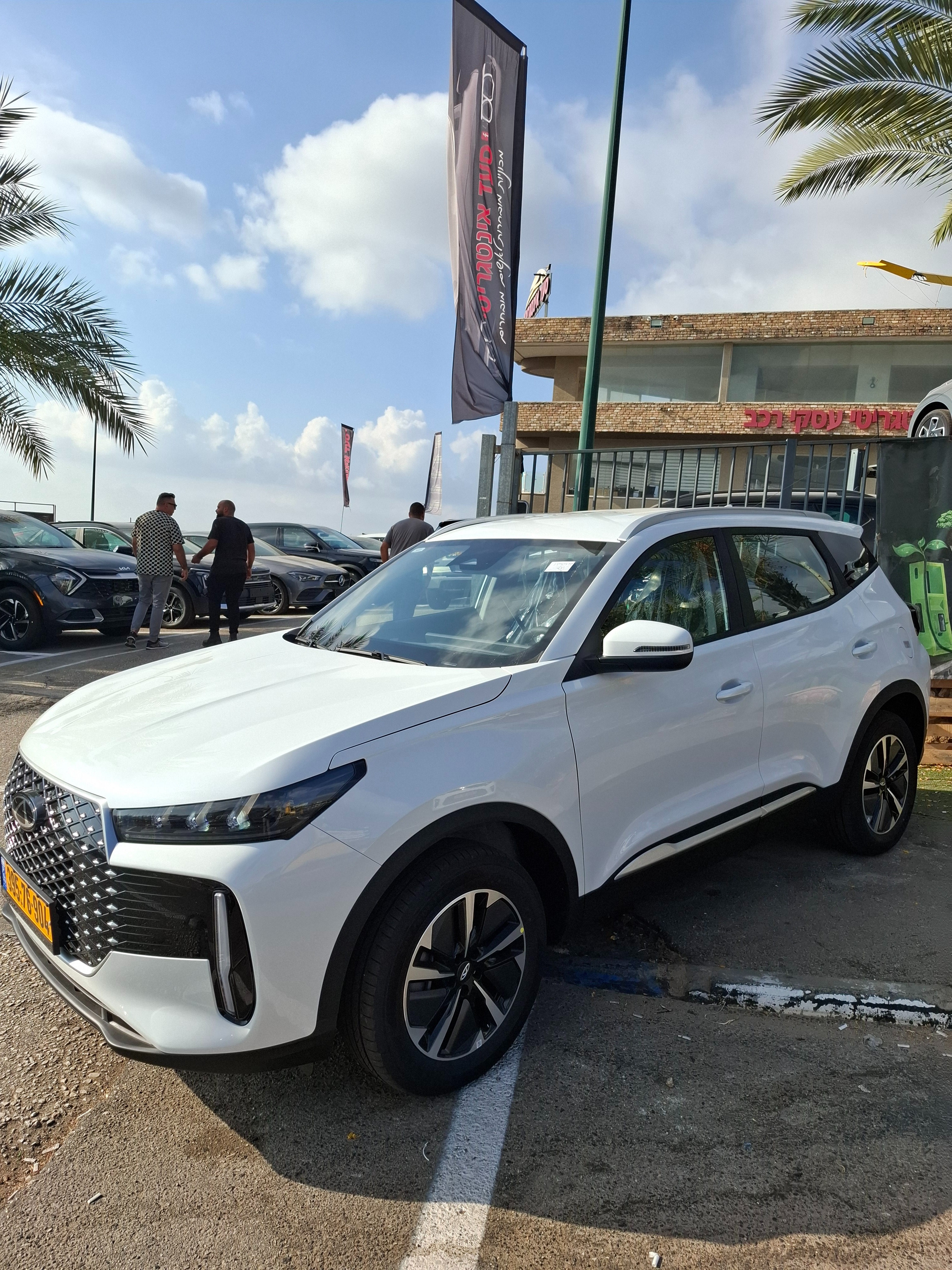 תמונות רכב צ'רי TIGGO 4 HYBRID