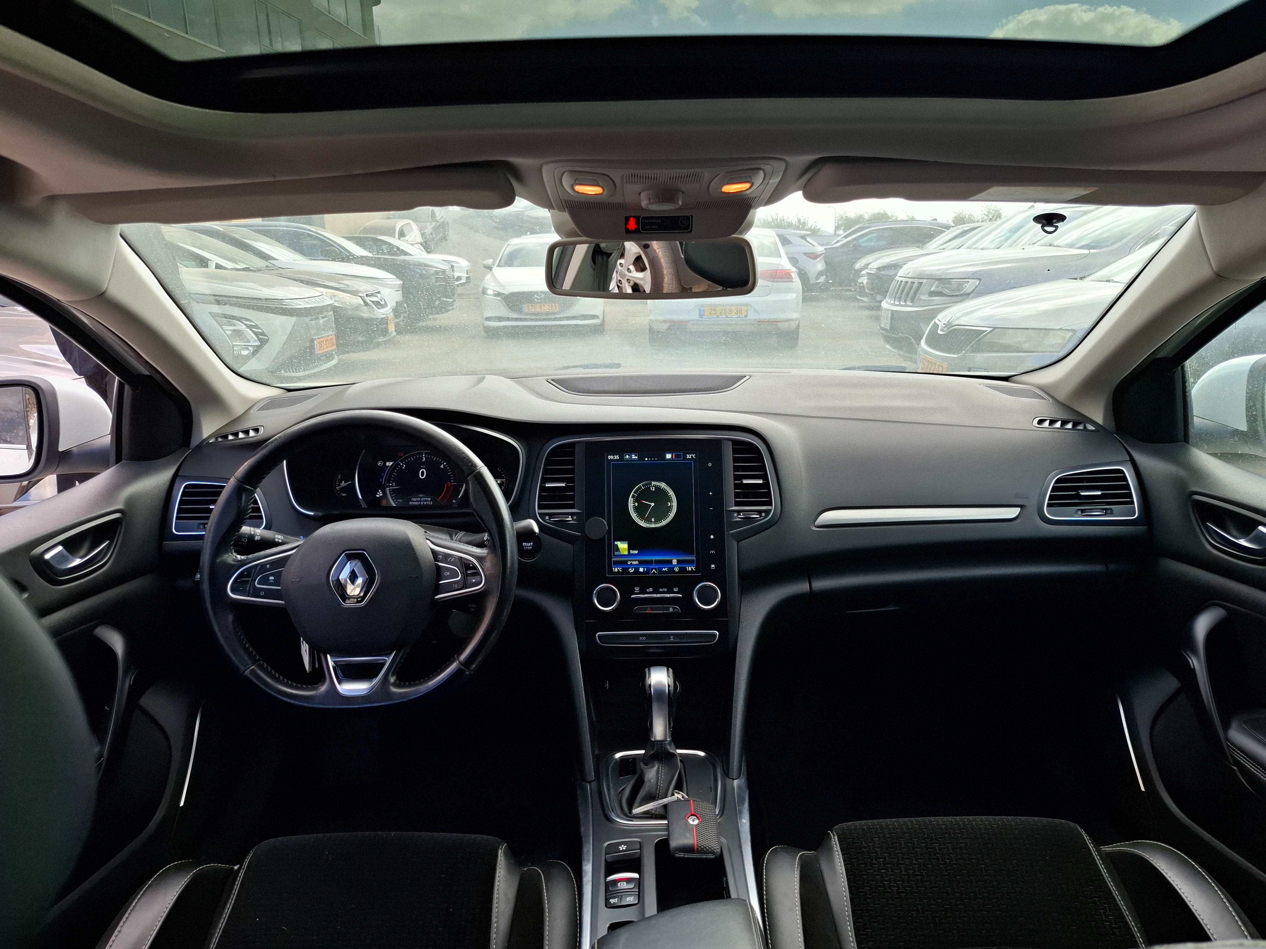 תמונות רכב רנו מגאן