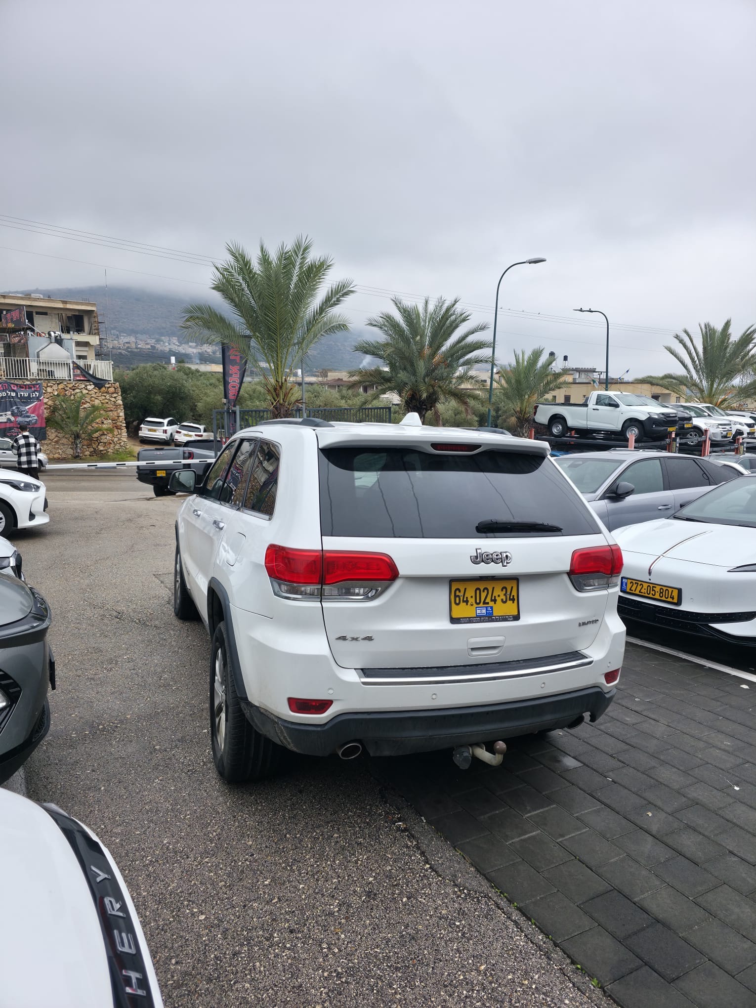 תמונות רכב ג'יפ גראנד צ'ירוקי