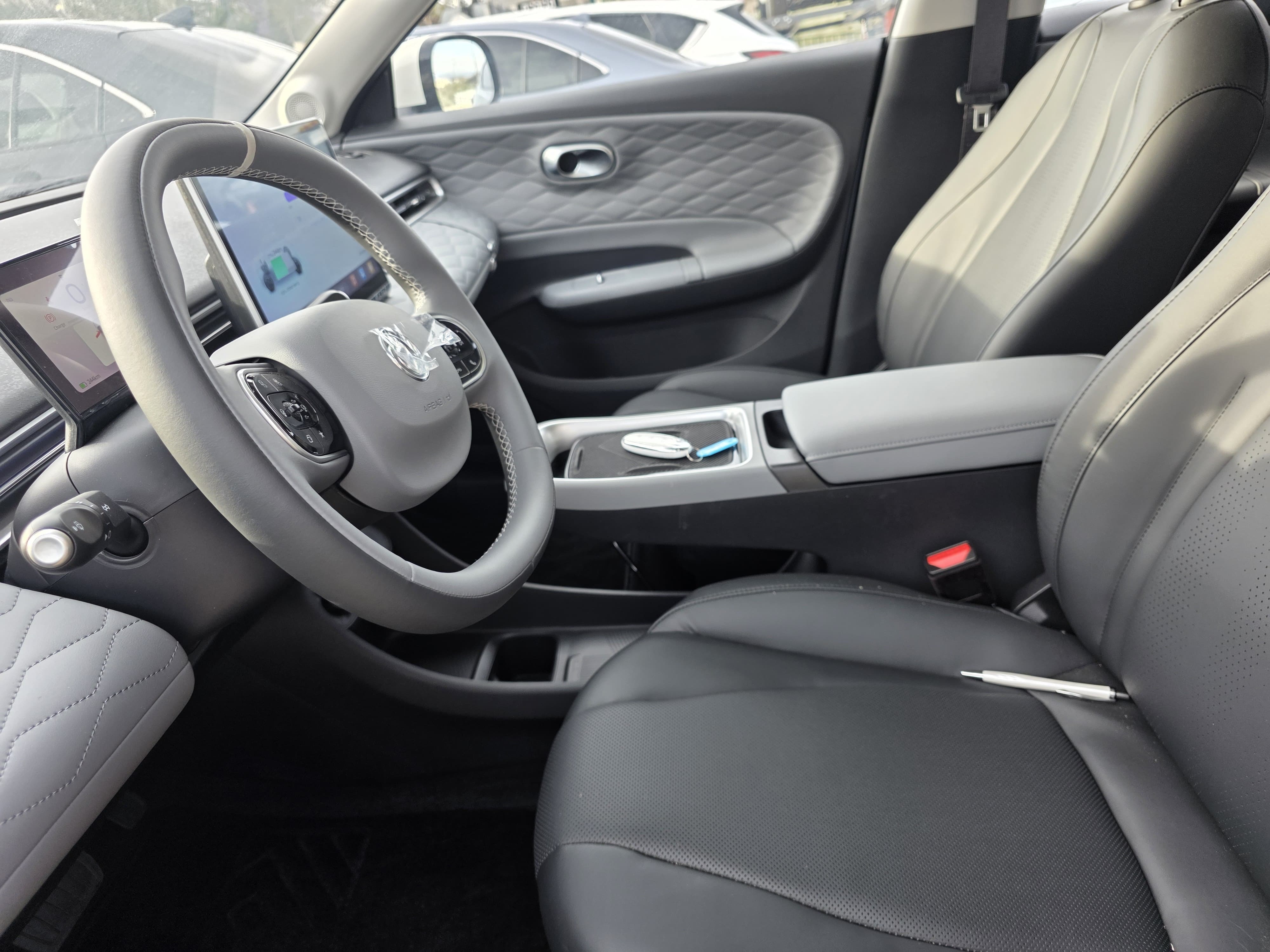 תמונות רכב דונגפנג BOX