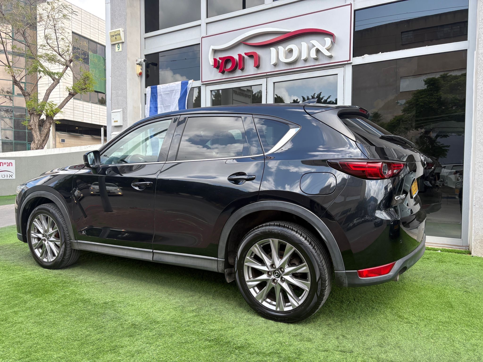 תמונות רכב מזדה CX-5