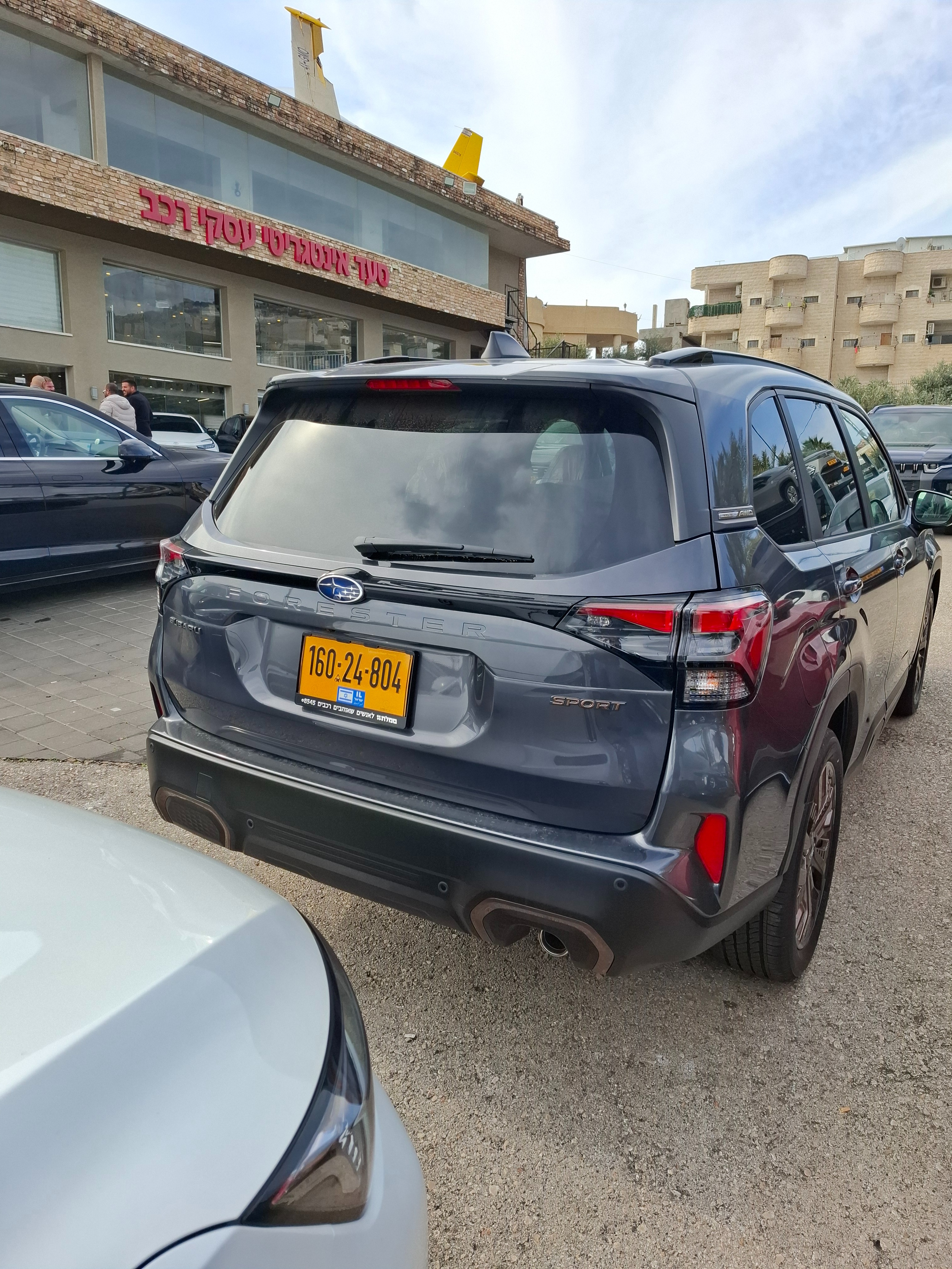 תמונות רכב סובארו פורסטר