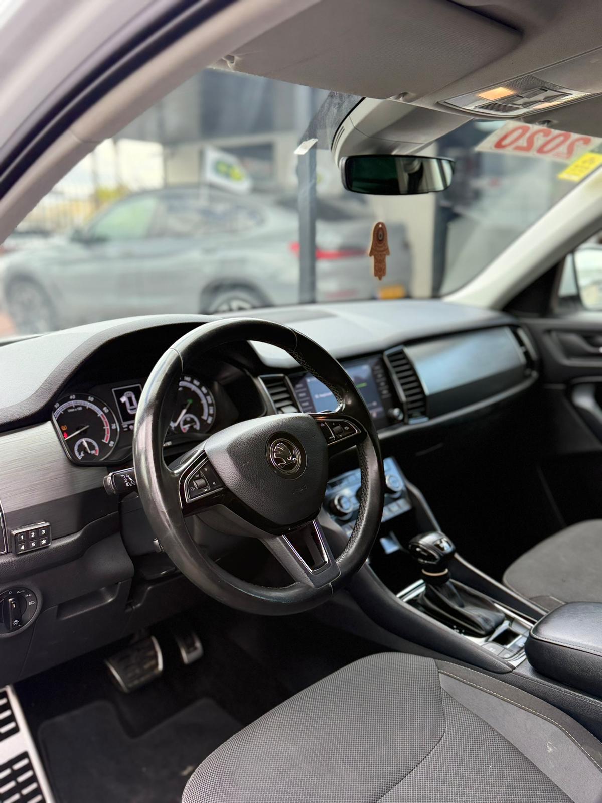 תמונות רכב סקודה KODIAQ
