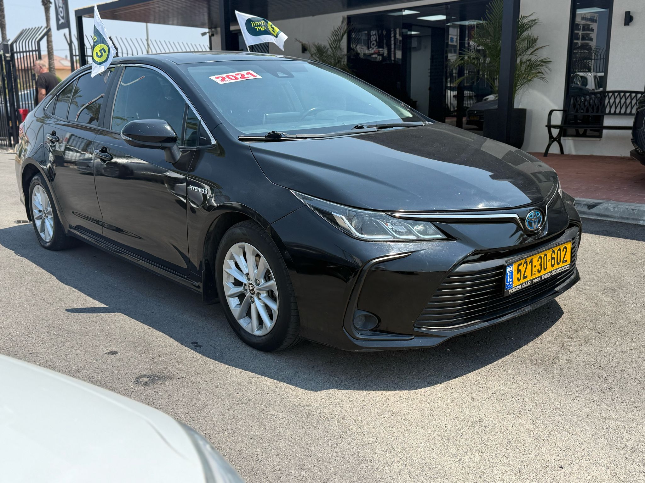 טויוטה, COROLLA HSD SDN
