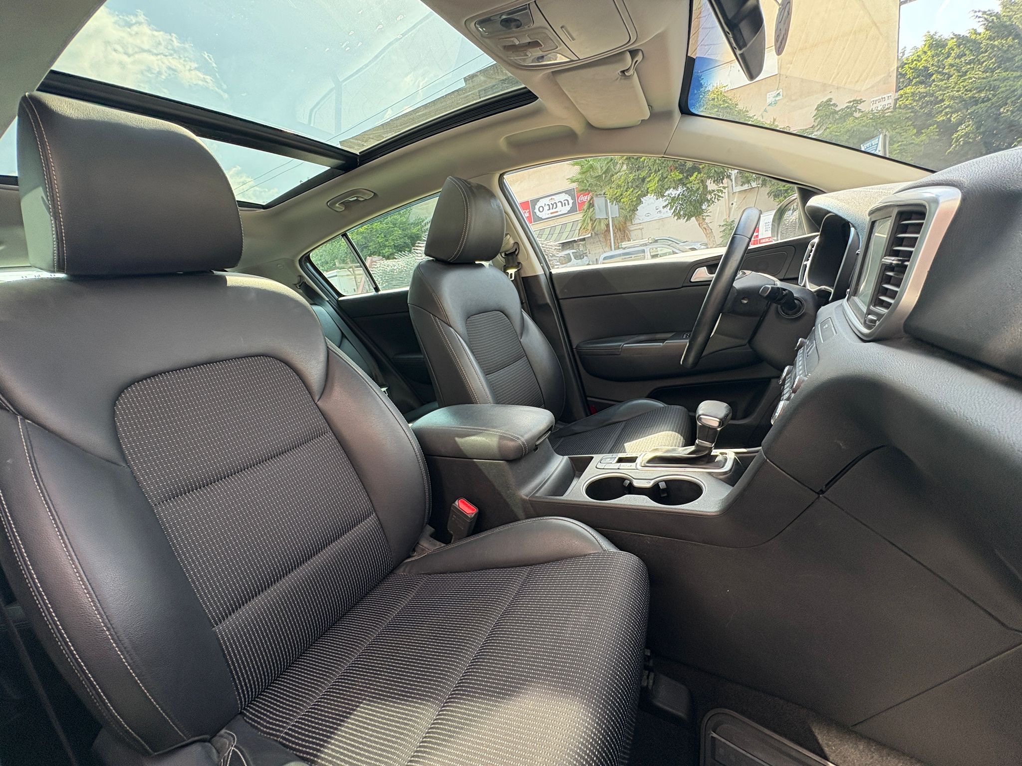 תמונות רכב קיה ספורטז'