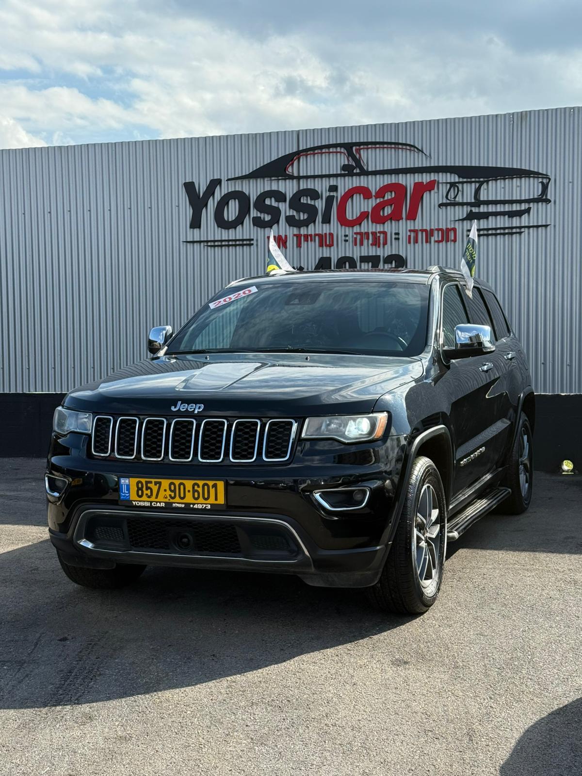 תמונות רכב קרייזלר GRAND CHEROKEE