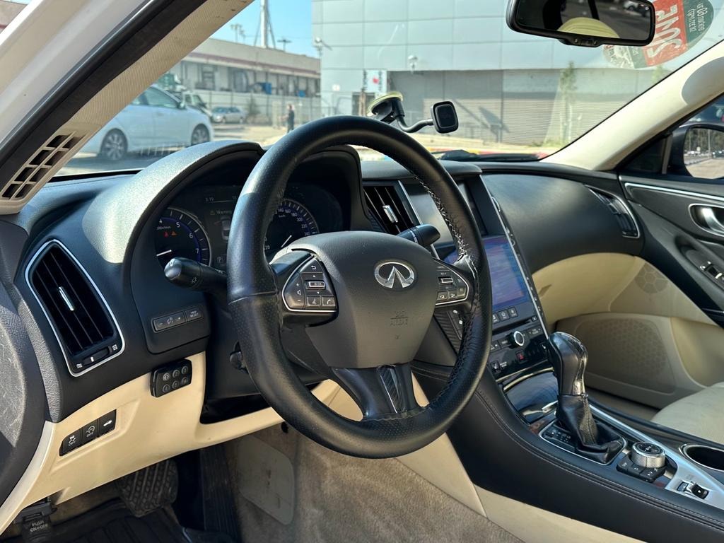 תמונות רכב אינפיניטי Q50