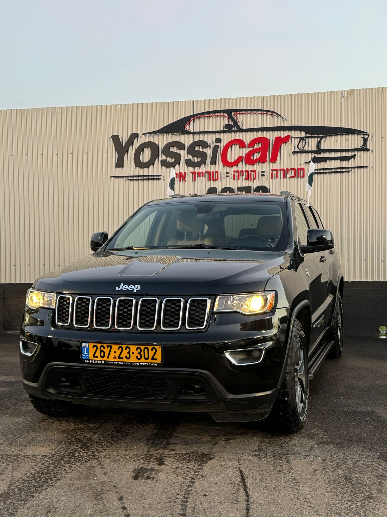 קרייזלר, GRAND CHEROKEE