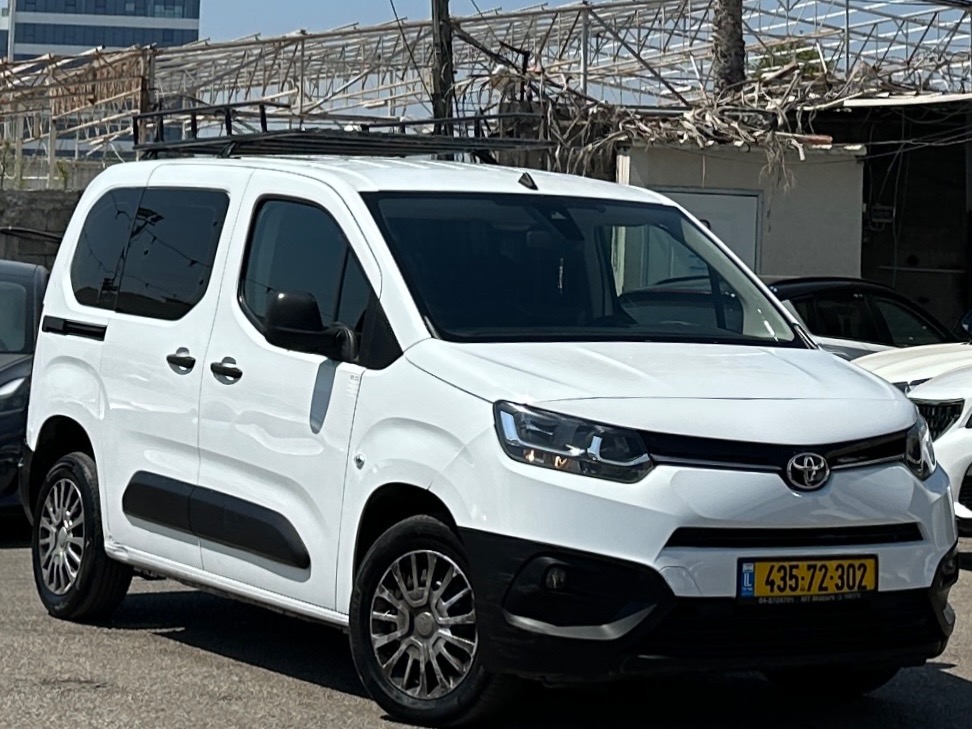 תמונות רכב טויוטה CITY