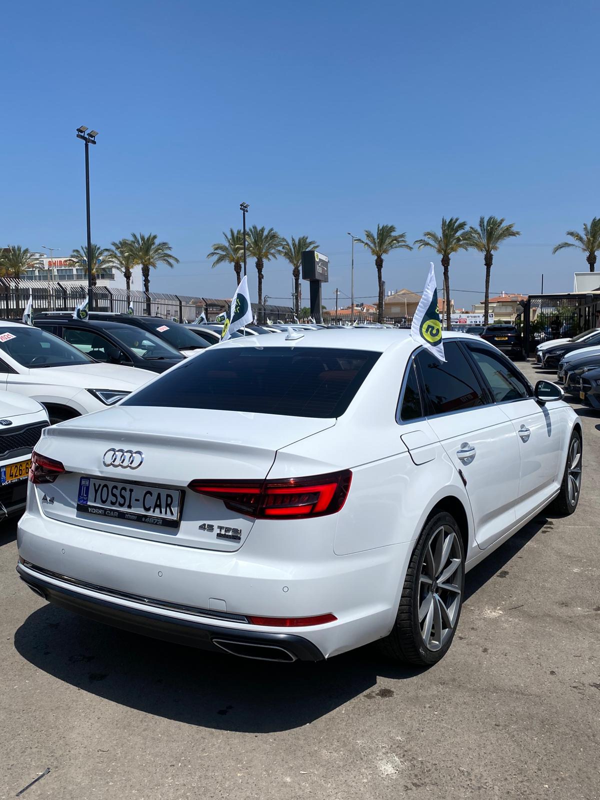 תמונות רכב אאודי A4