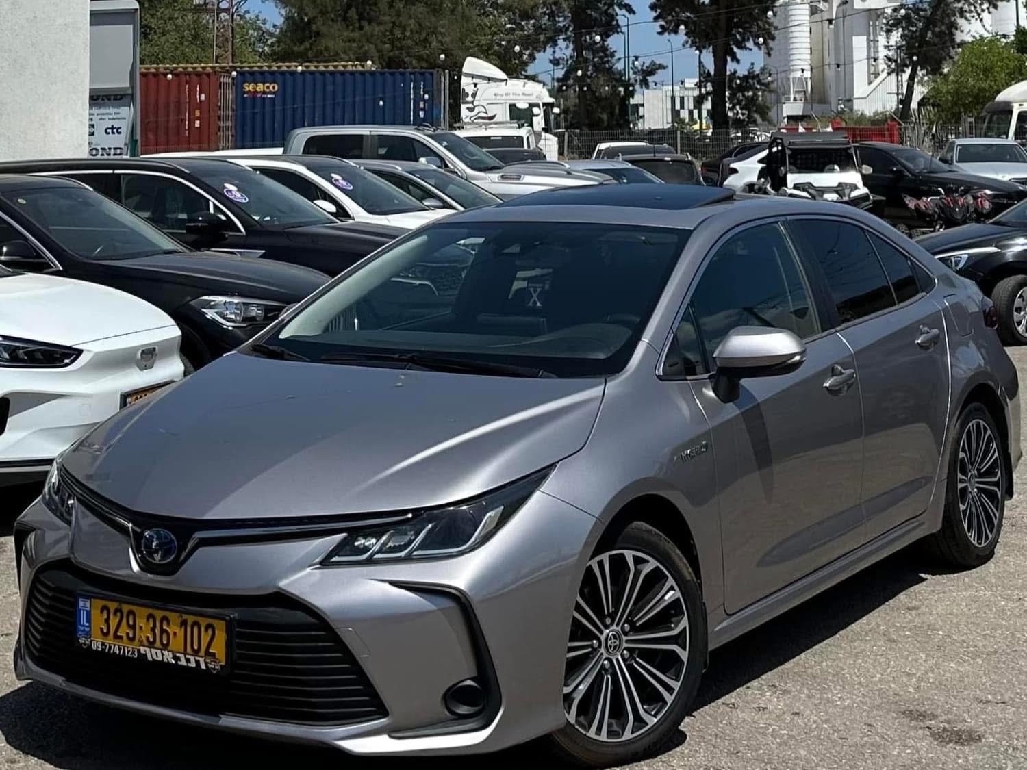 תמונות רכב טויוטה קורולה