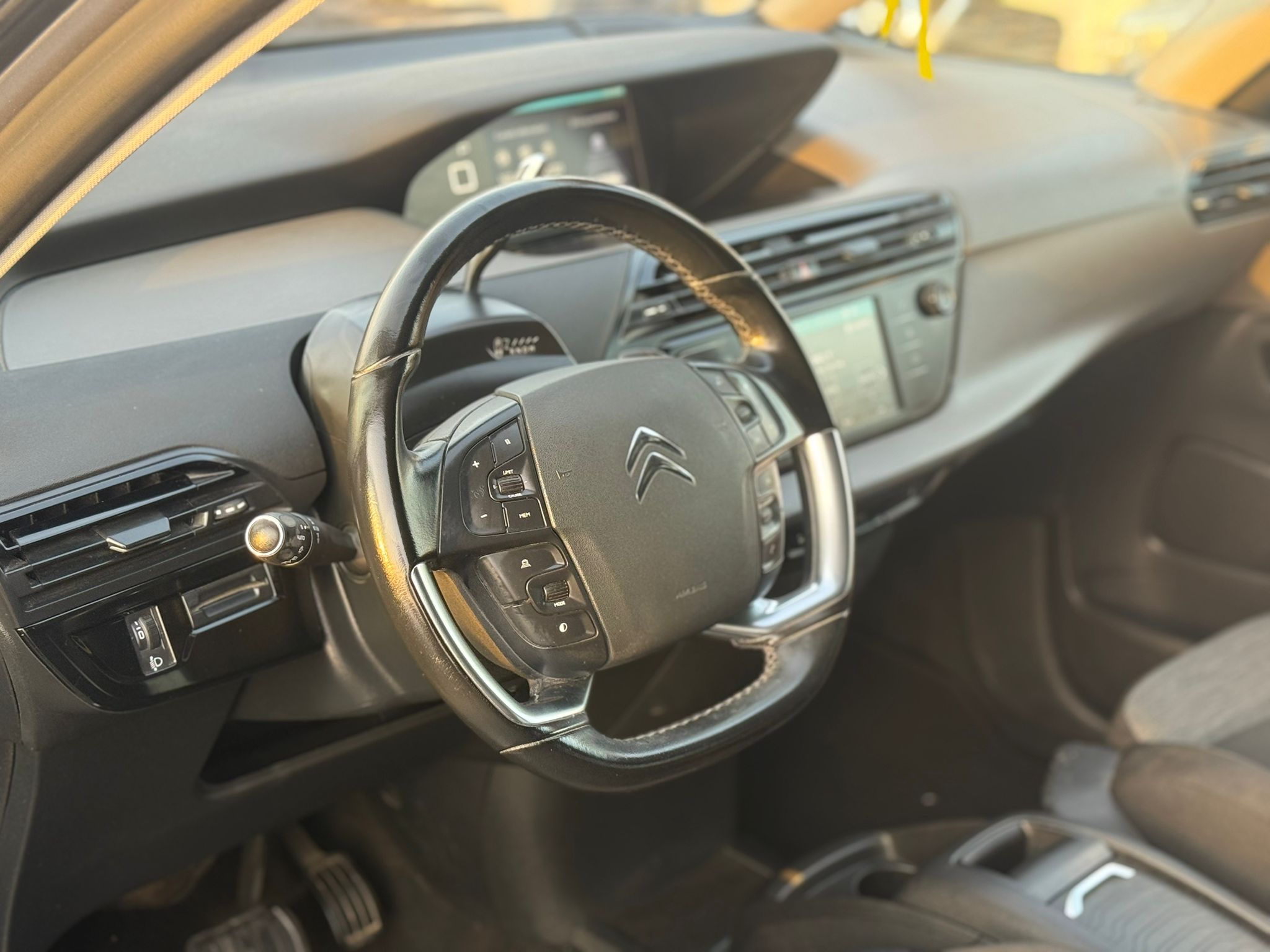 תמונות רכב סיטרואן C4 SPACETOURER