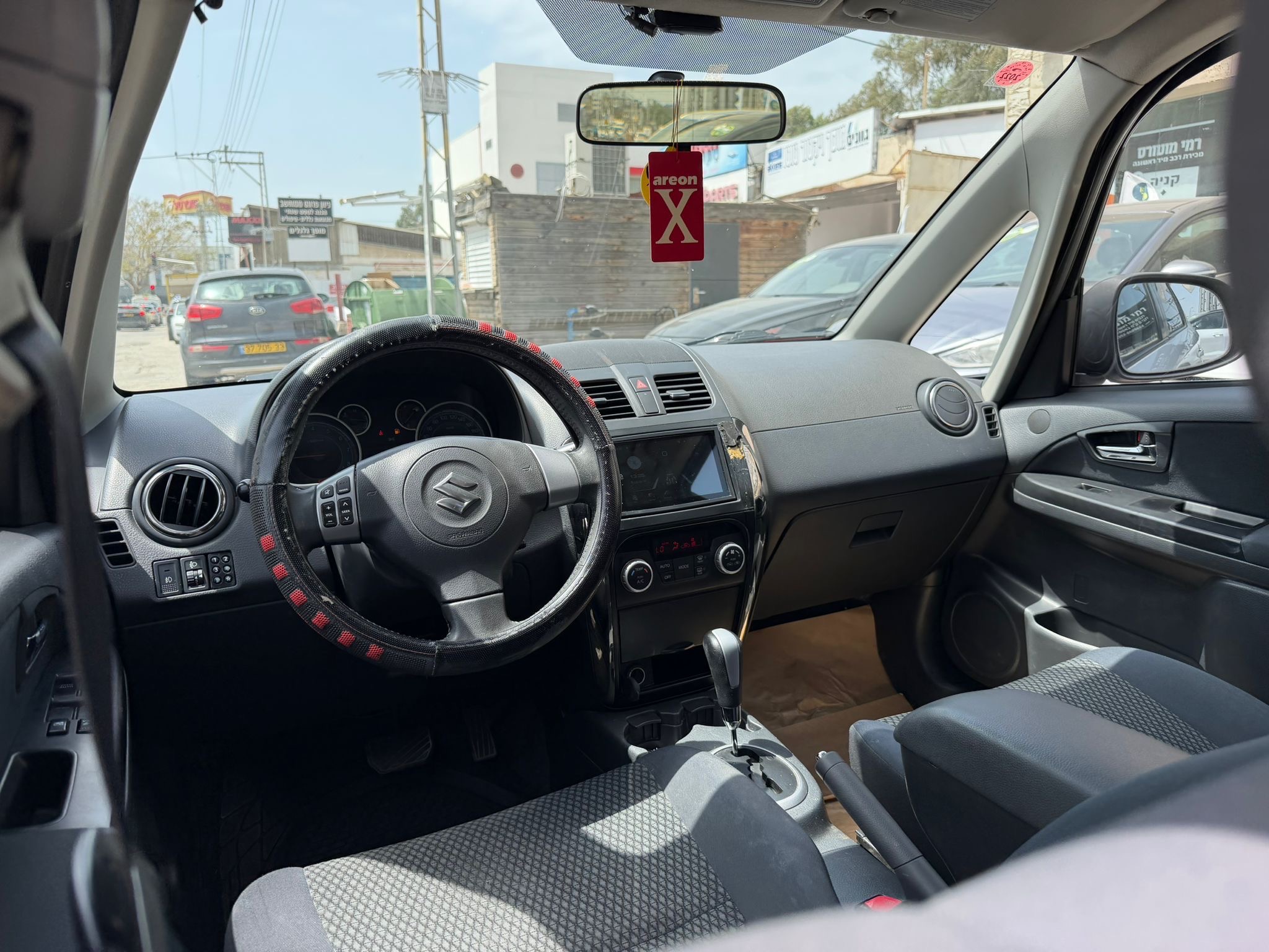 תמונות רכב סוזוקי SX4