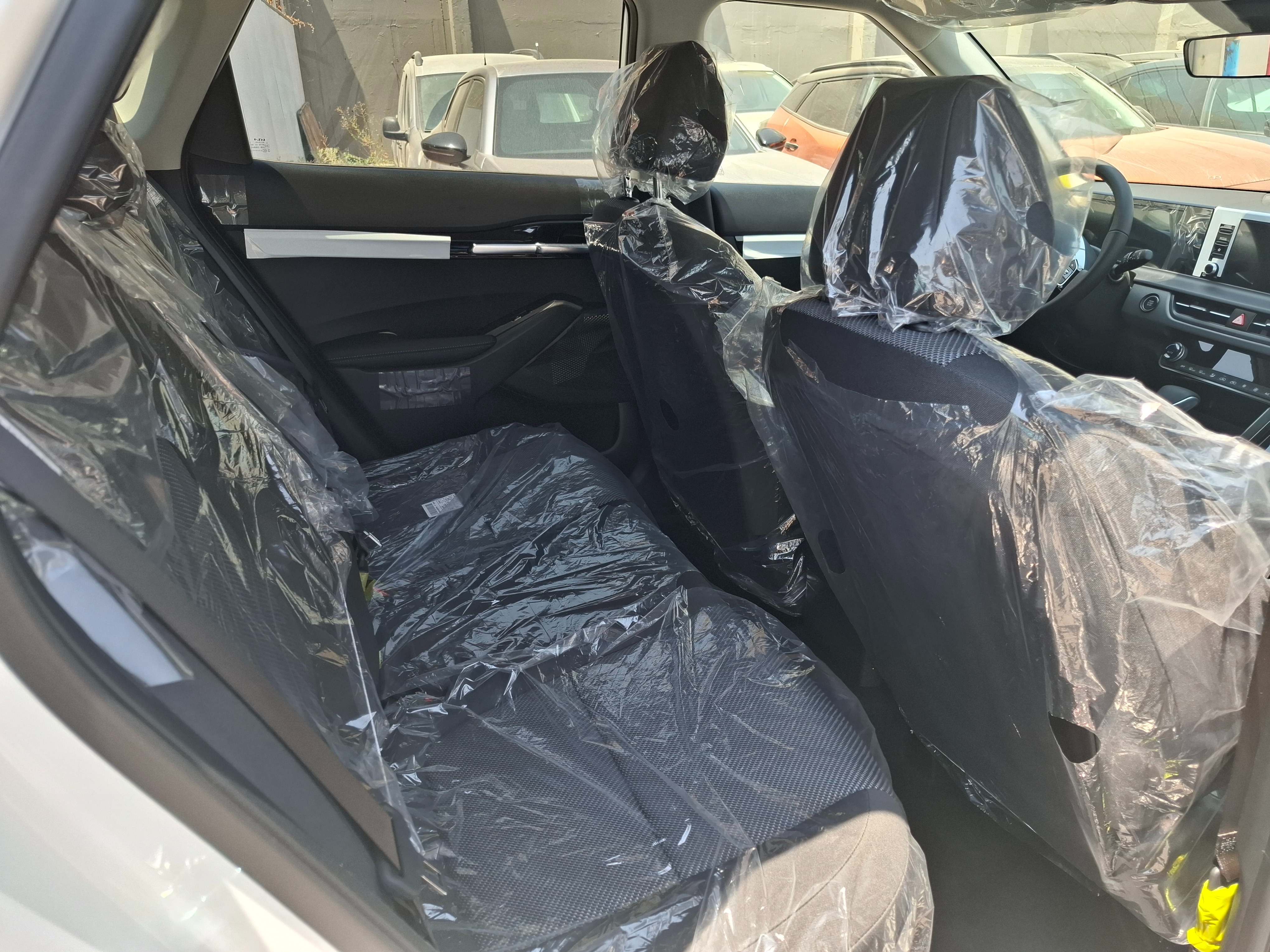 תמונות רכב קיה סלטוס