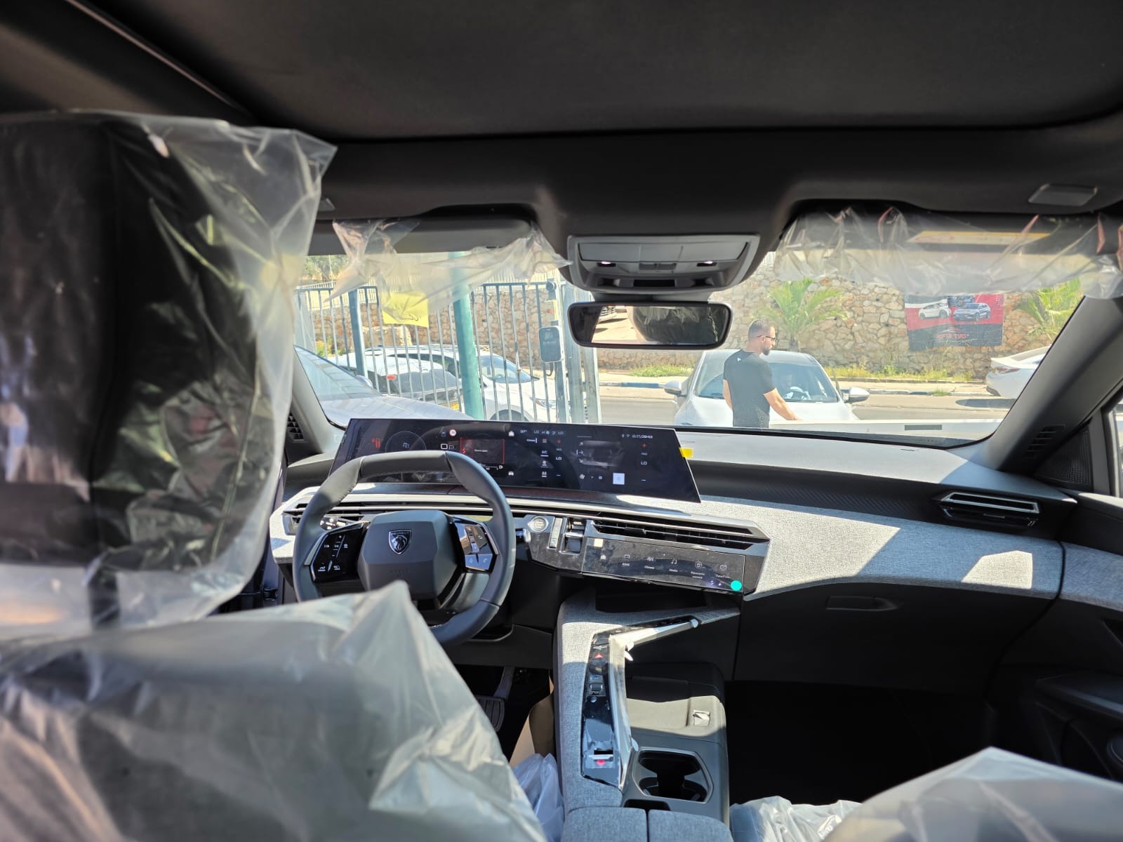 תמונות רכב פיג'ו 3008