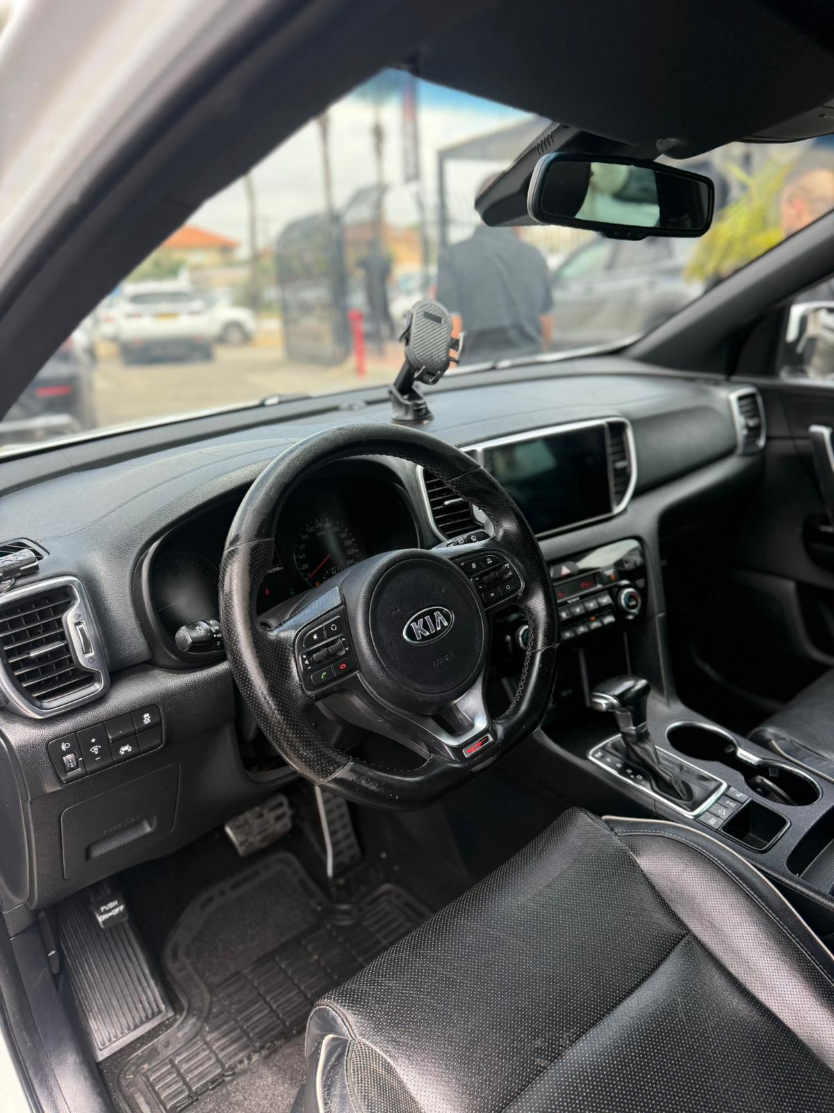 תמונות רכב קיה SPORTAGE