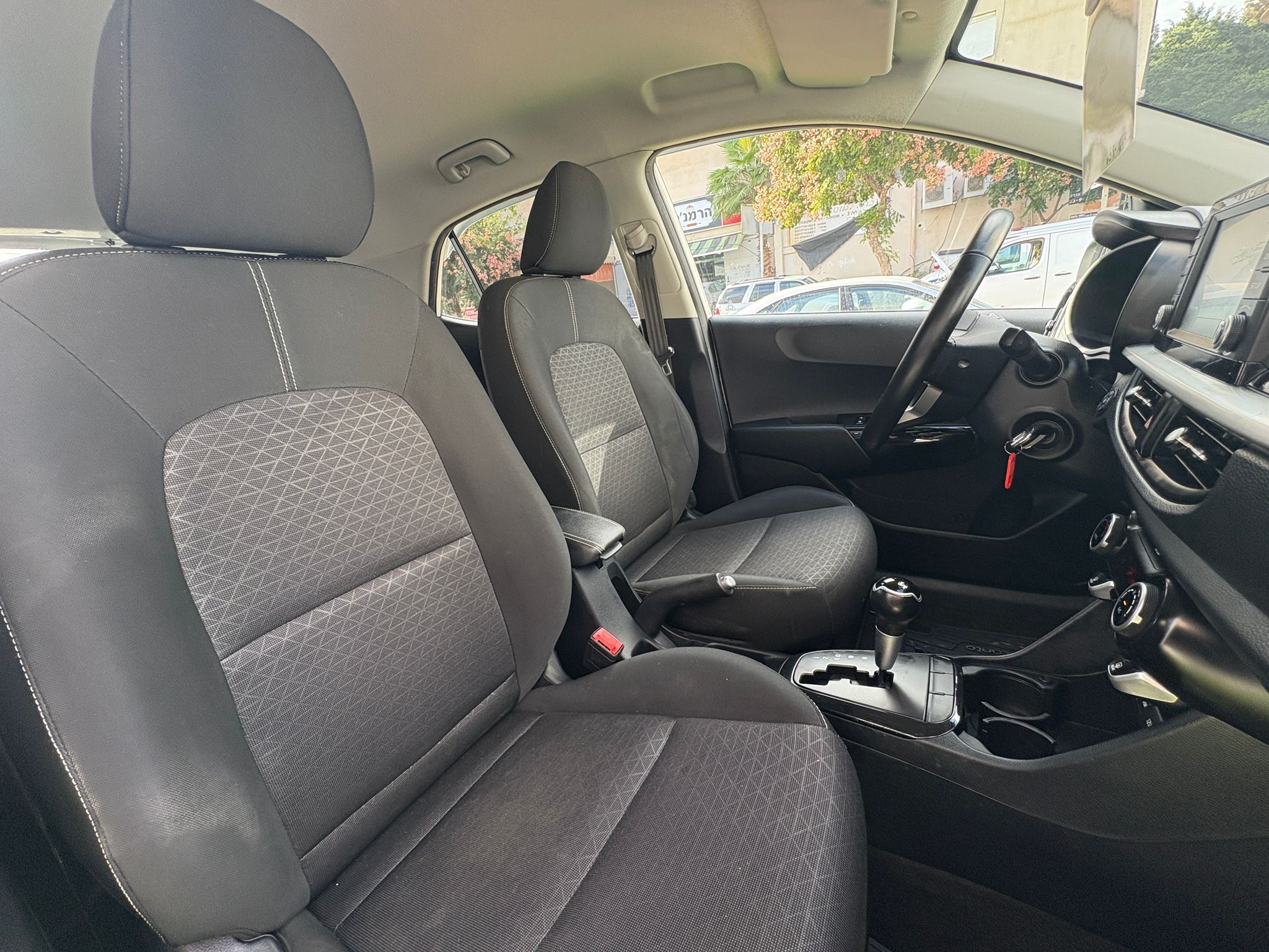 תמונות רכב קיה פיקנטו