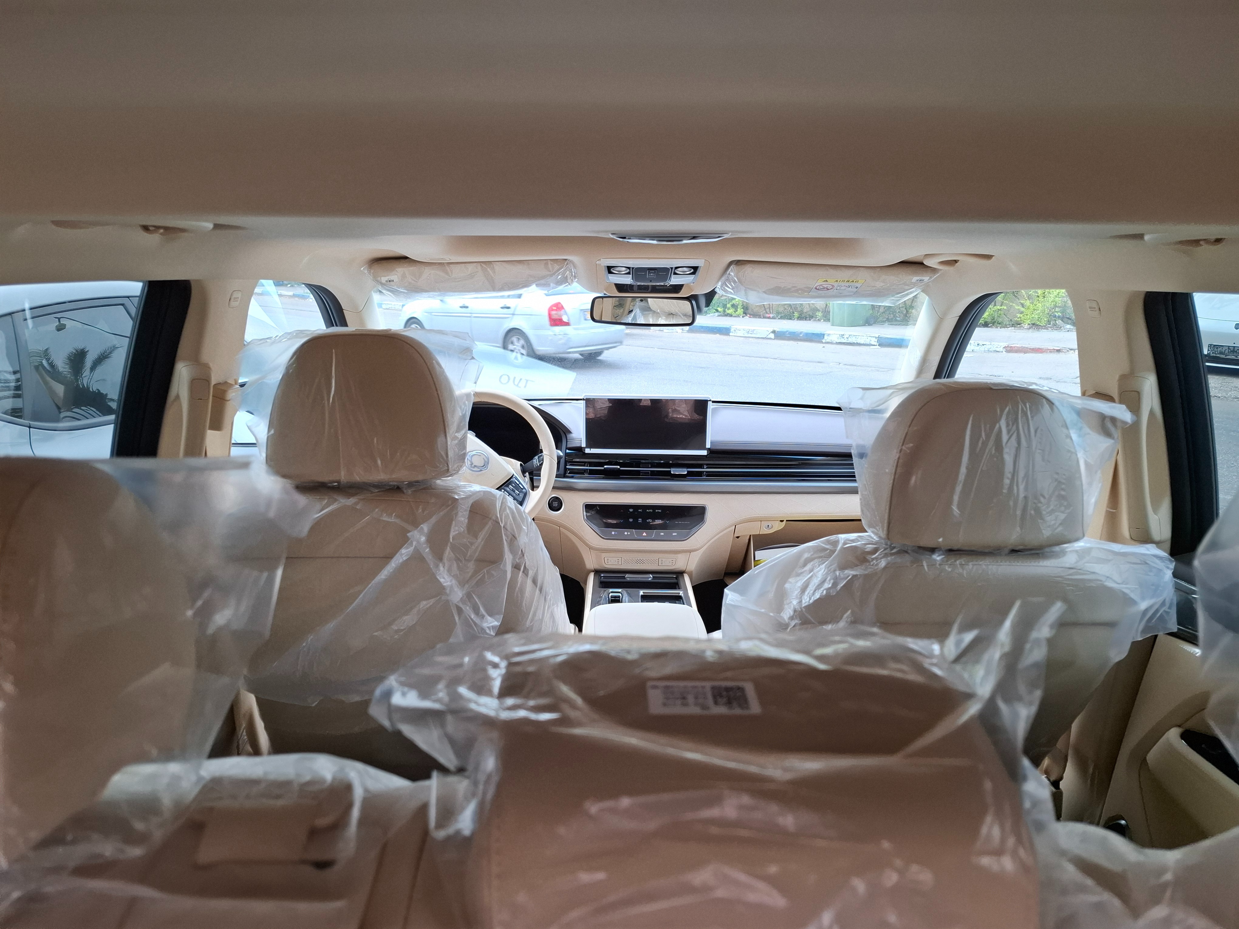 תמונות רכב קיי גי מוביליט רקסטון