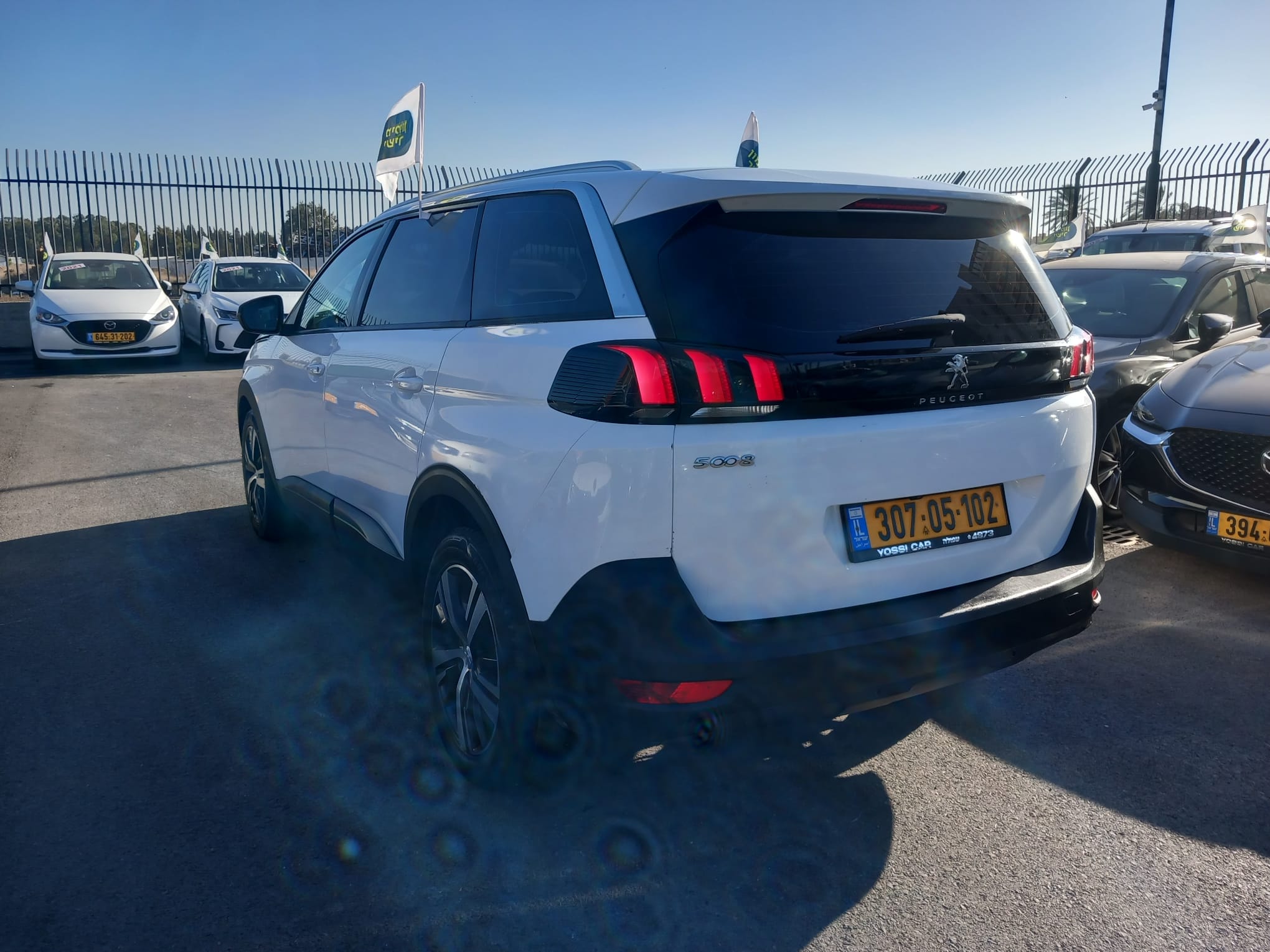 תמונות רכב פיג'ו 5008