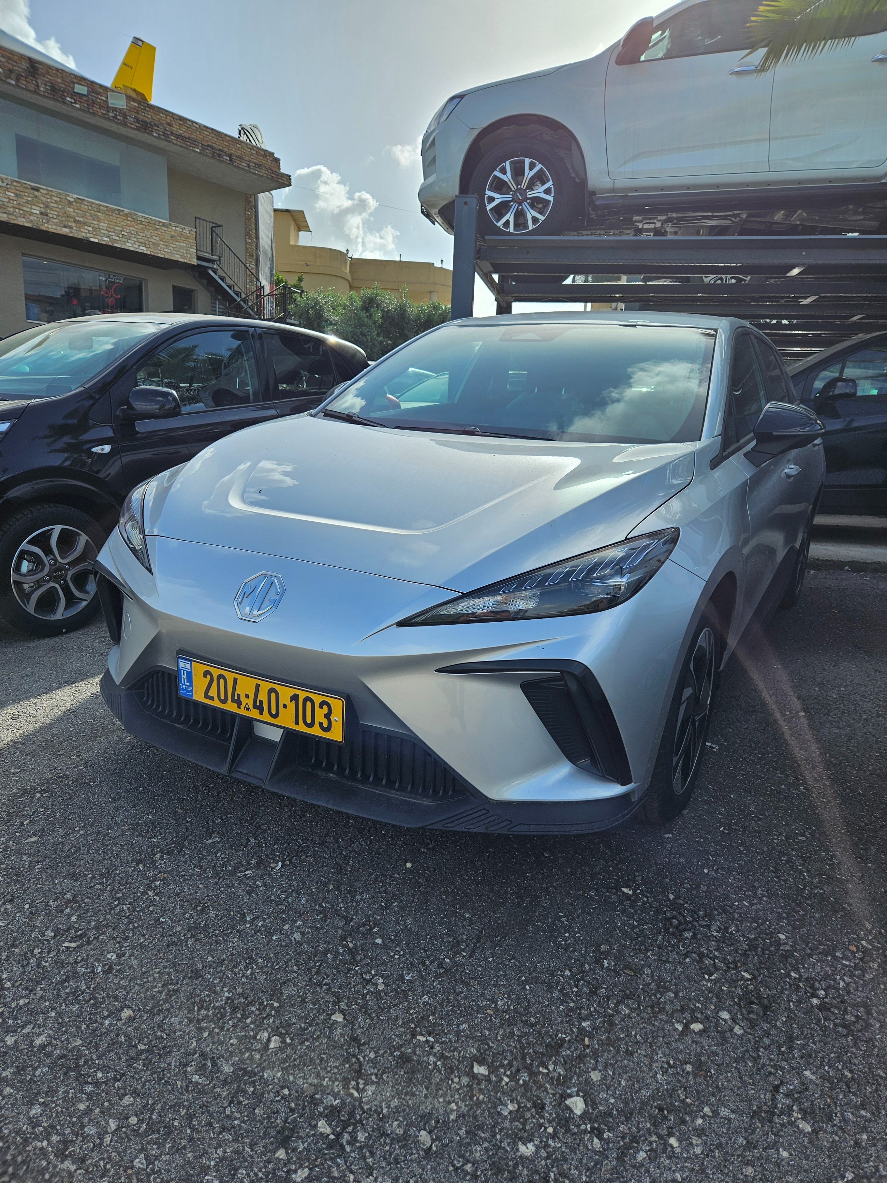 תמונות רכב MG MG4