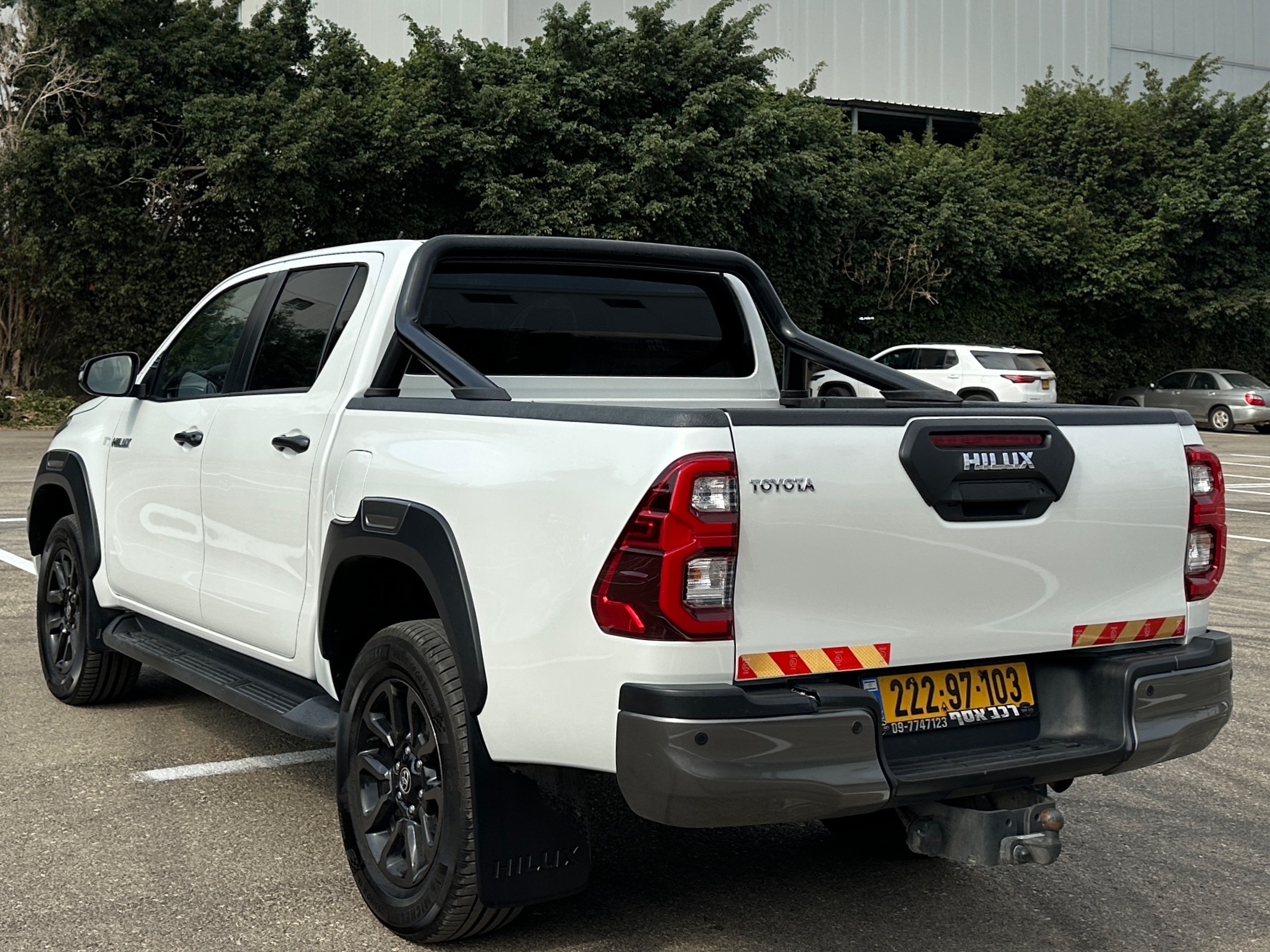 תמונות רכב טויוטה היילקס