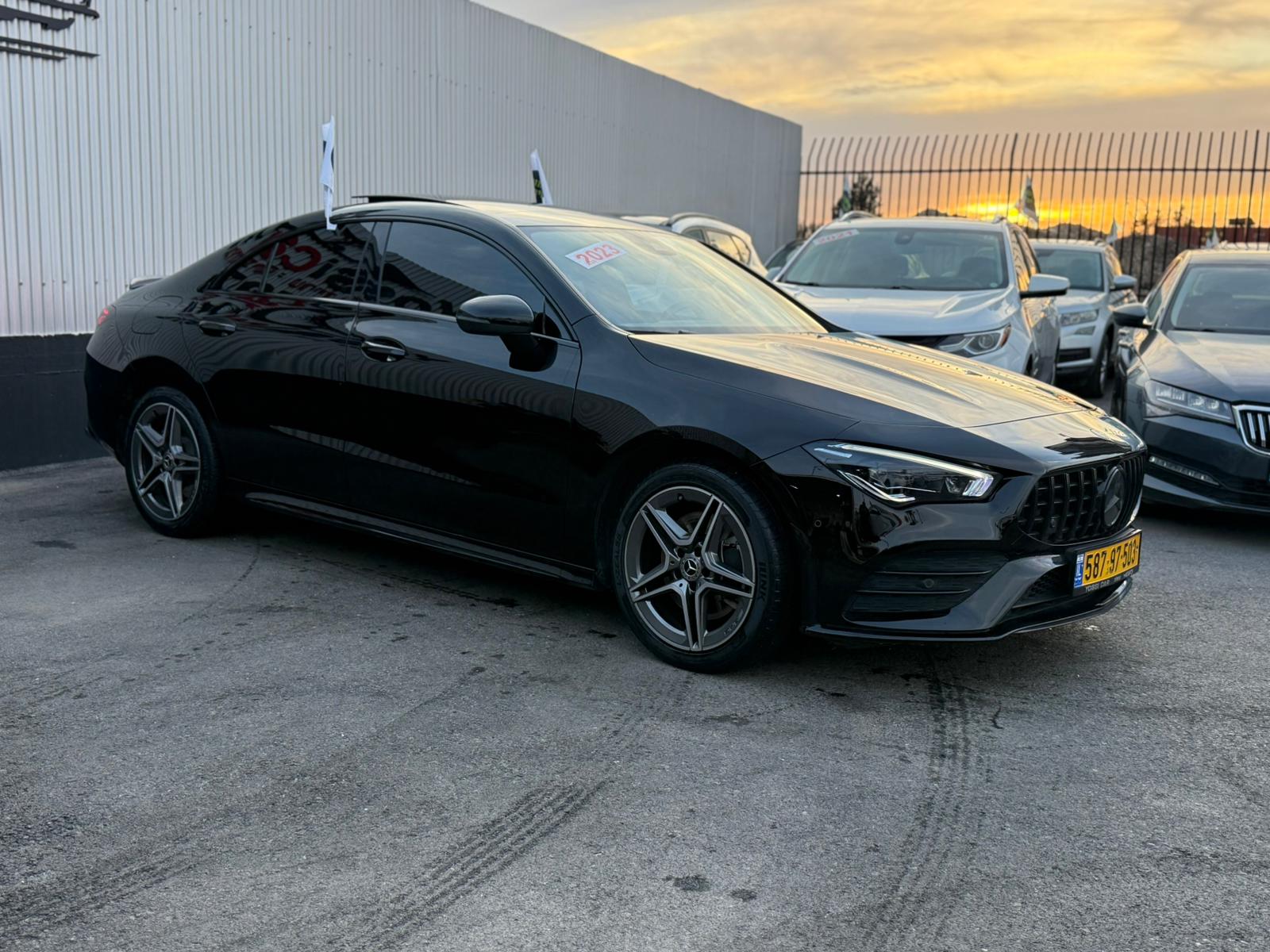 תמונות רכב מרצדס CLA250 E