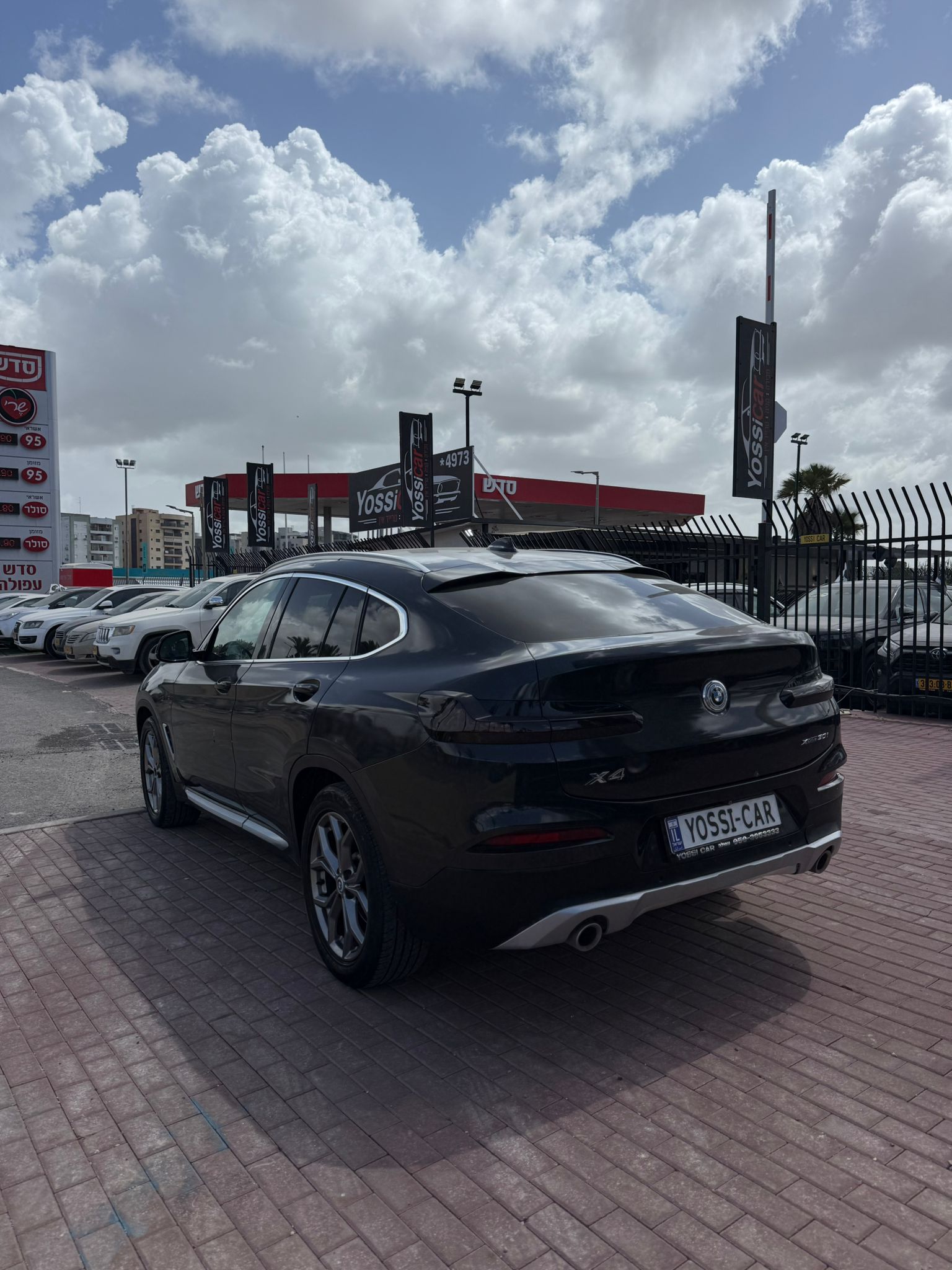 תמונות רכב ב מ וו X4 XDRIVE 30I