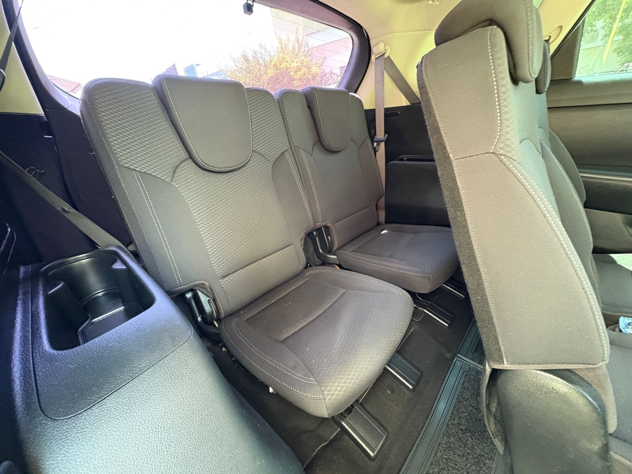 תמונות רכב קיה קארנס