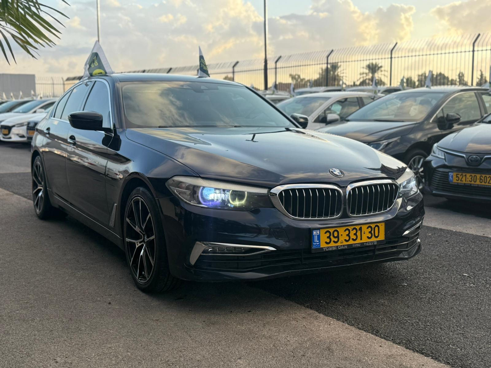 תמונות רכב ב מ וו 530I