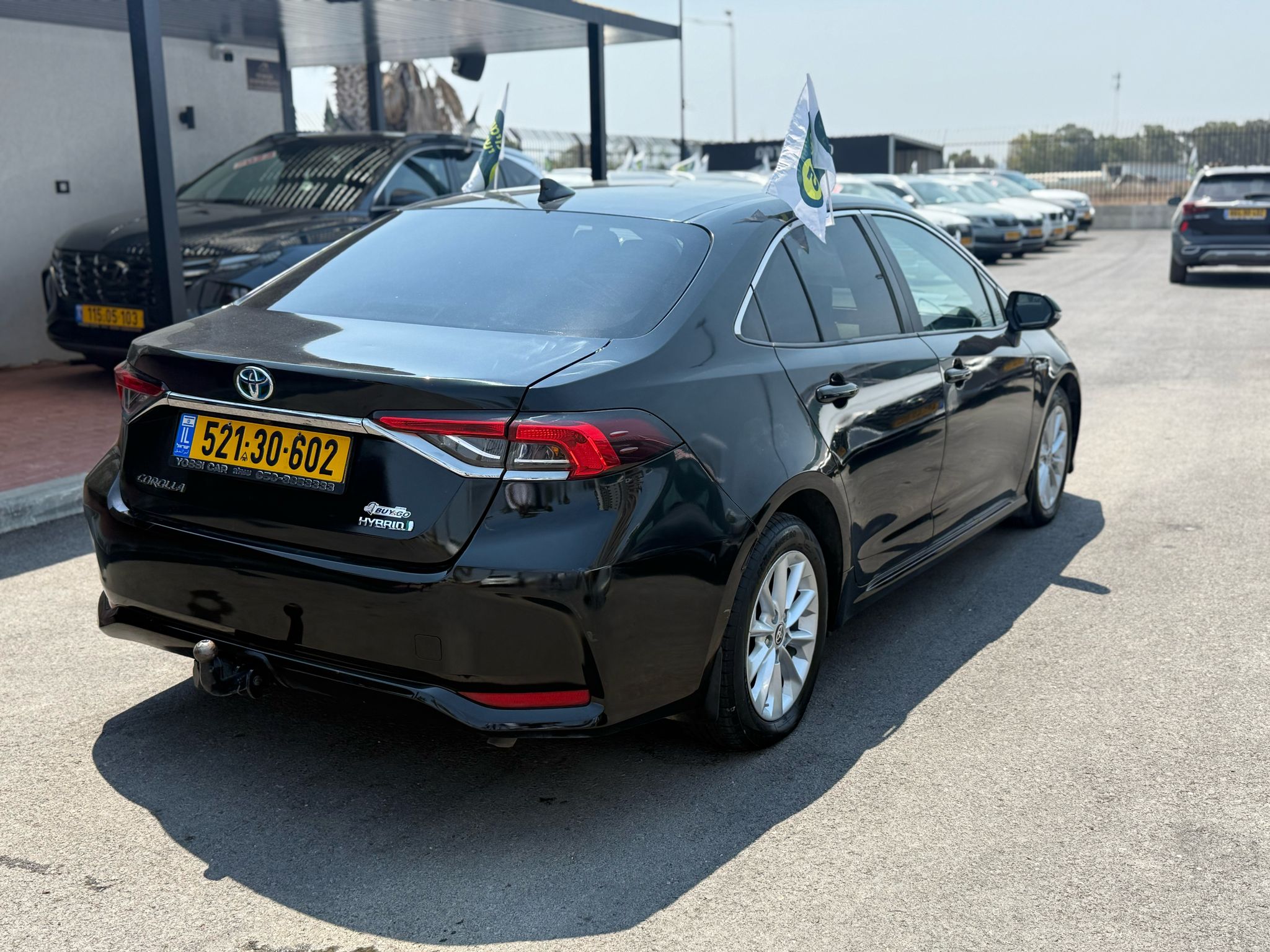 תמונות רכב טויוטה COROLLA HSD SDN