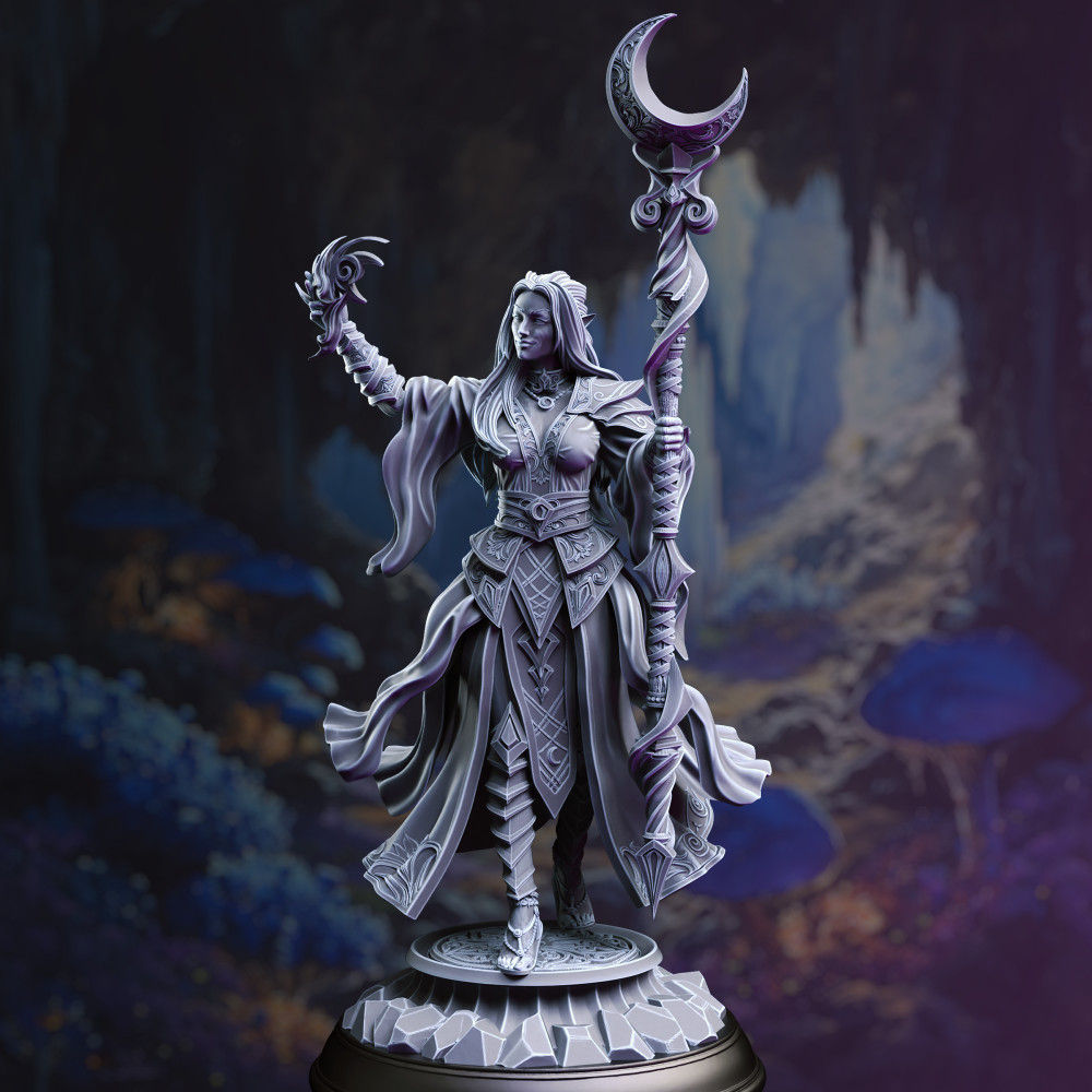 Drow High Priestess of the Moon - Kadna Glyndrel [25mm Base]