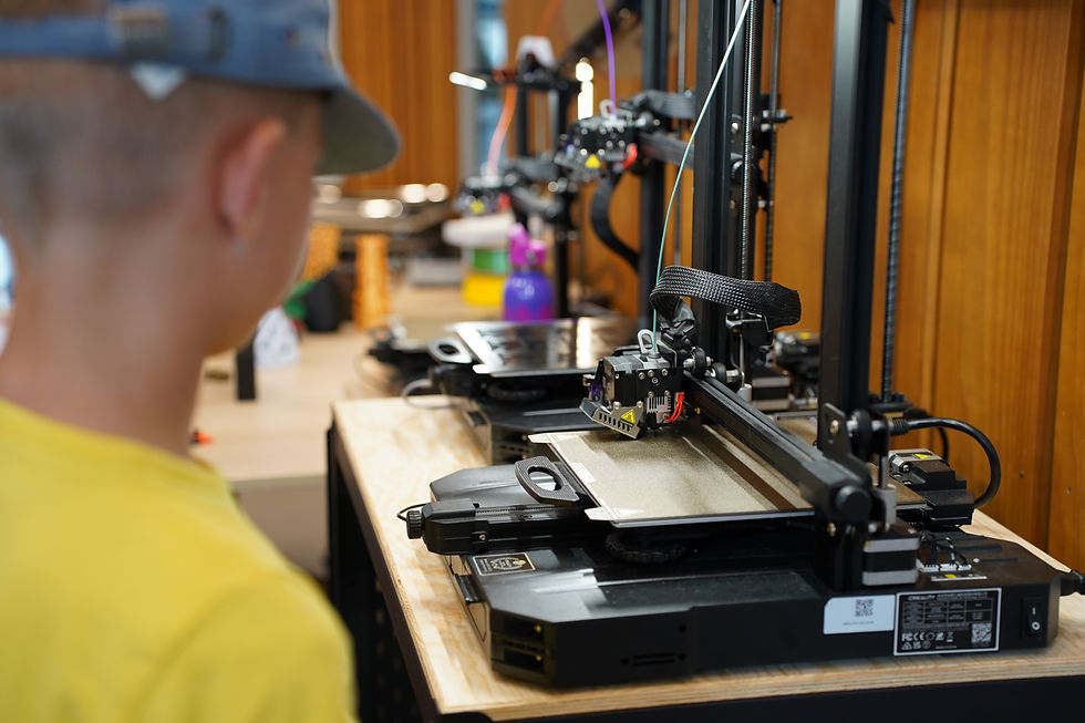 Mobile 3D printers tijdens tijdens opening Bibliotheek Werkendam met 3dindeklas