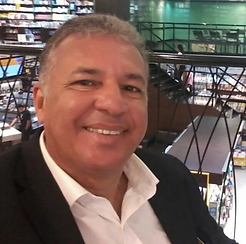 dr jose carlos.webp