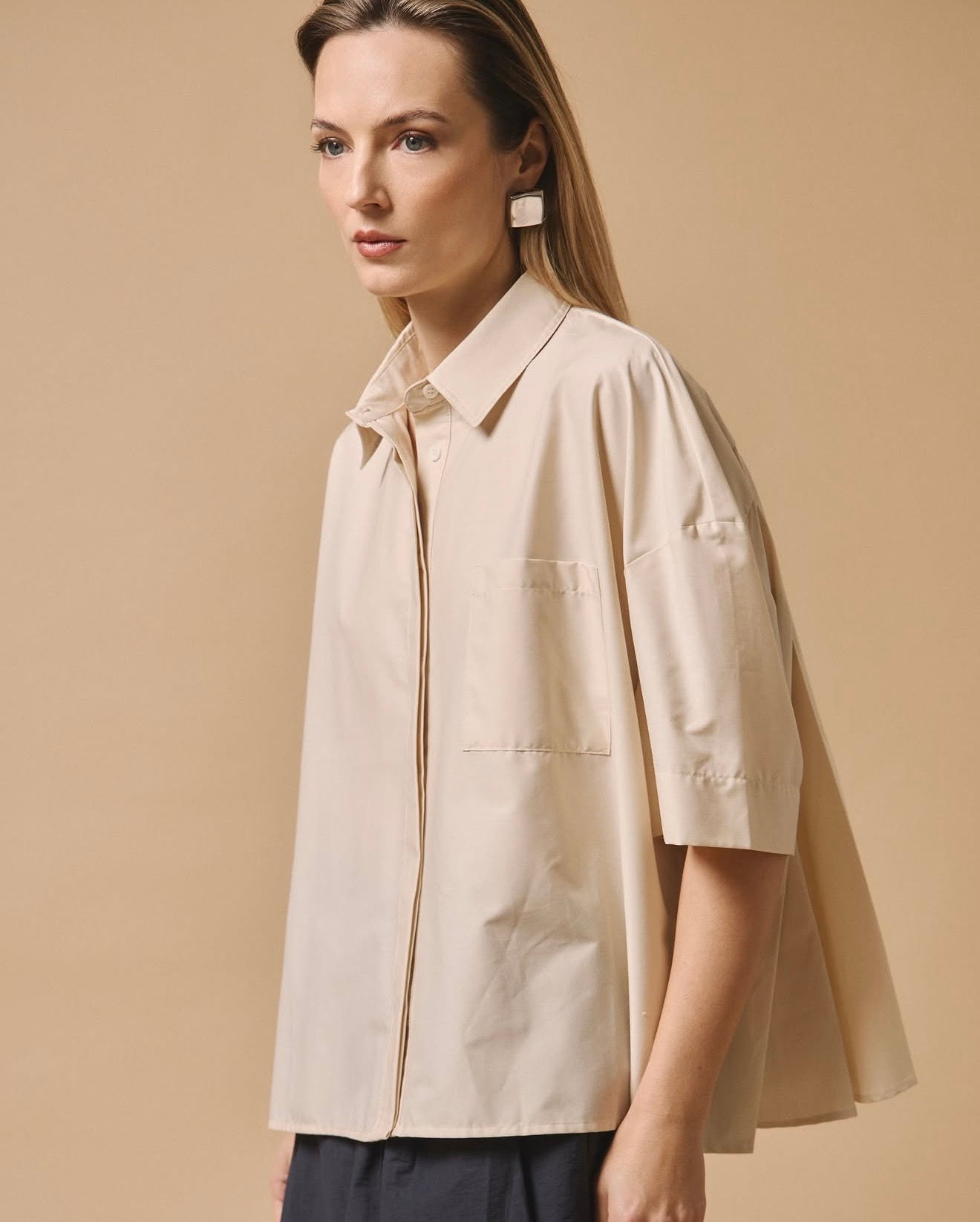 SHORT SLEEVES SHIRT