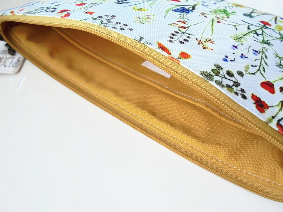 Küçük resim: botanical,flower stems,travel bag, cosmetic bag, zip bag, make up bag, wash bag,