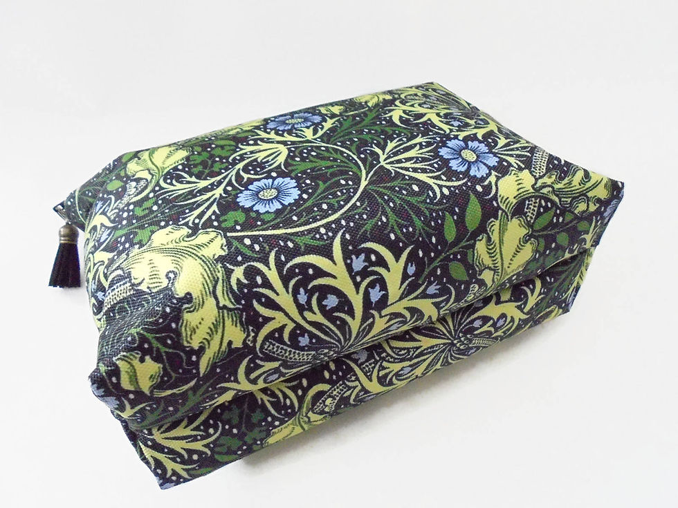 Miniaturbild: Dumpy bag, leafy, green, seaweed, plants, jungle, boxy wash bag, cosmetic bag