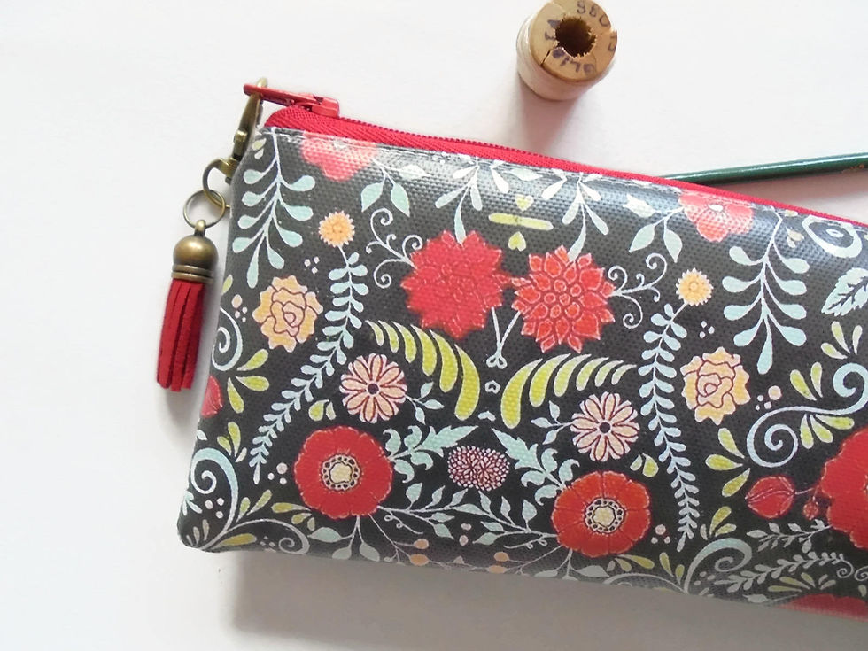 Miniatyrbild: folk, folky, florals, brush bag, crochet storage, pen pouch, pencil bag