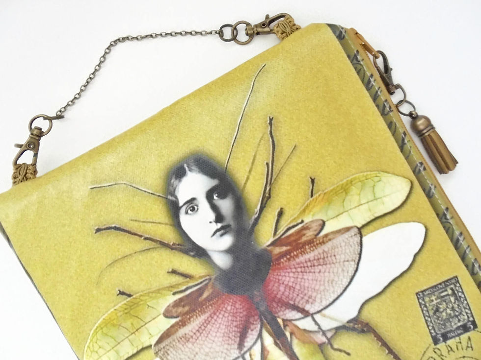 Miniaturebillede: Winged woman in green hanging art bag, faux leather vegan cosmetic bag.