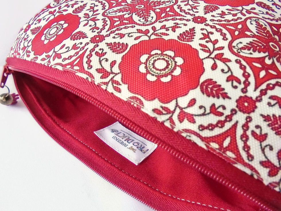 Miniatyrbild: Wash bag, red, boho, red madallion, travel bag, cosmetic bag, zip bag,