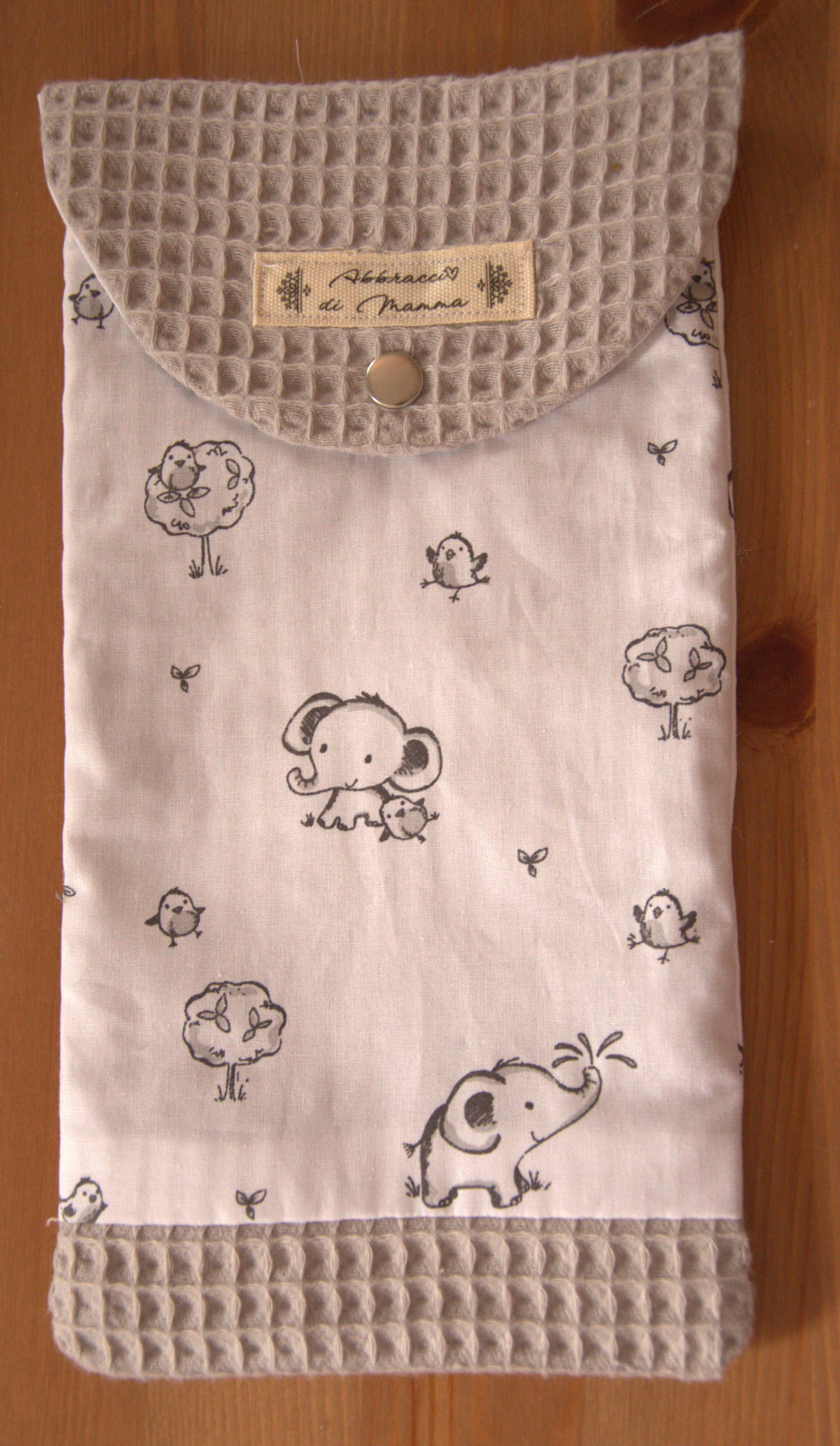 Elefantenwindelhalter