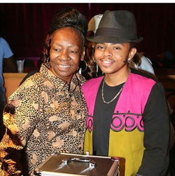 14604860_356525584686488_442129533023490