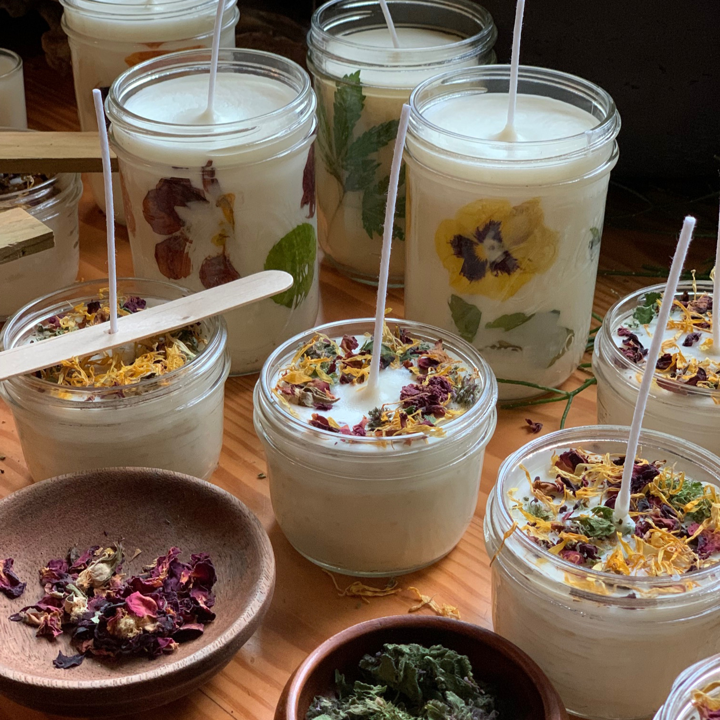 SHOP Full Bloom Farm House shop-full-bloom-farm-house