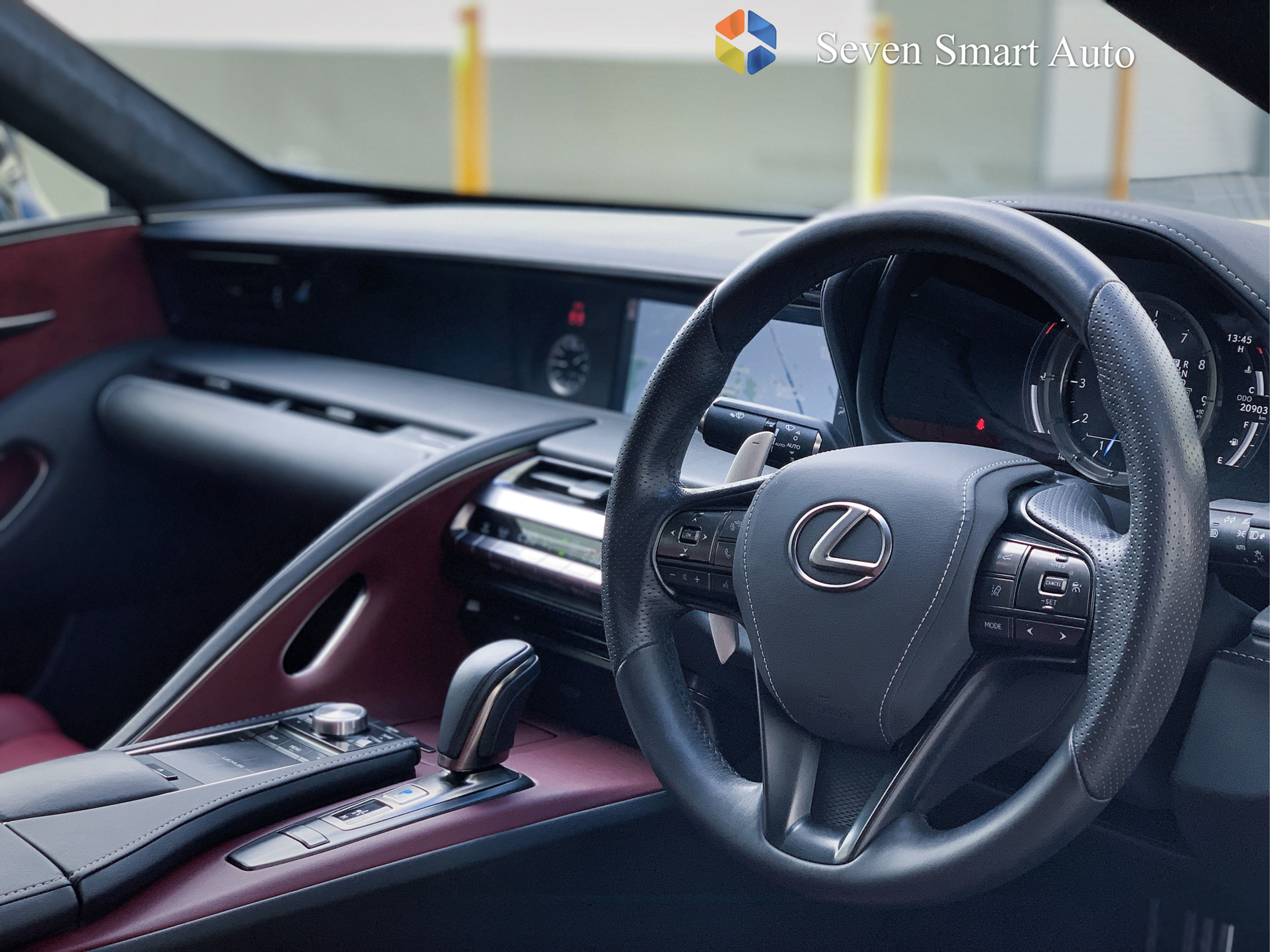 Lexus LC Wireless CarPlay