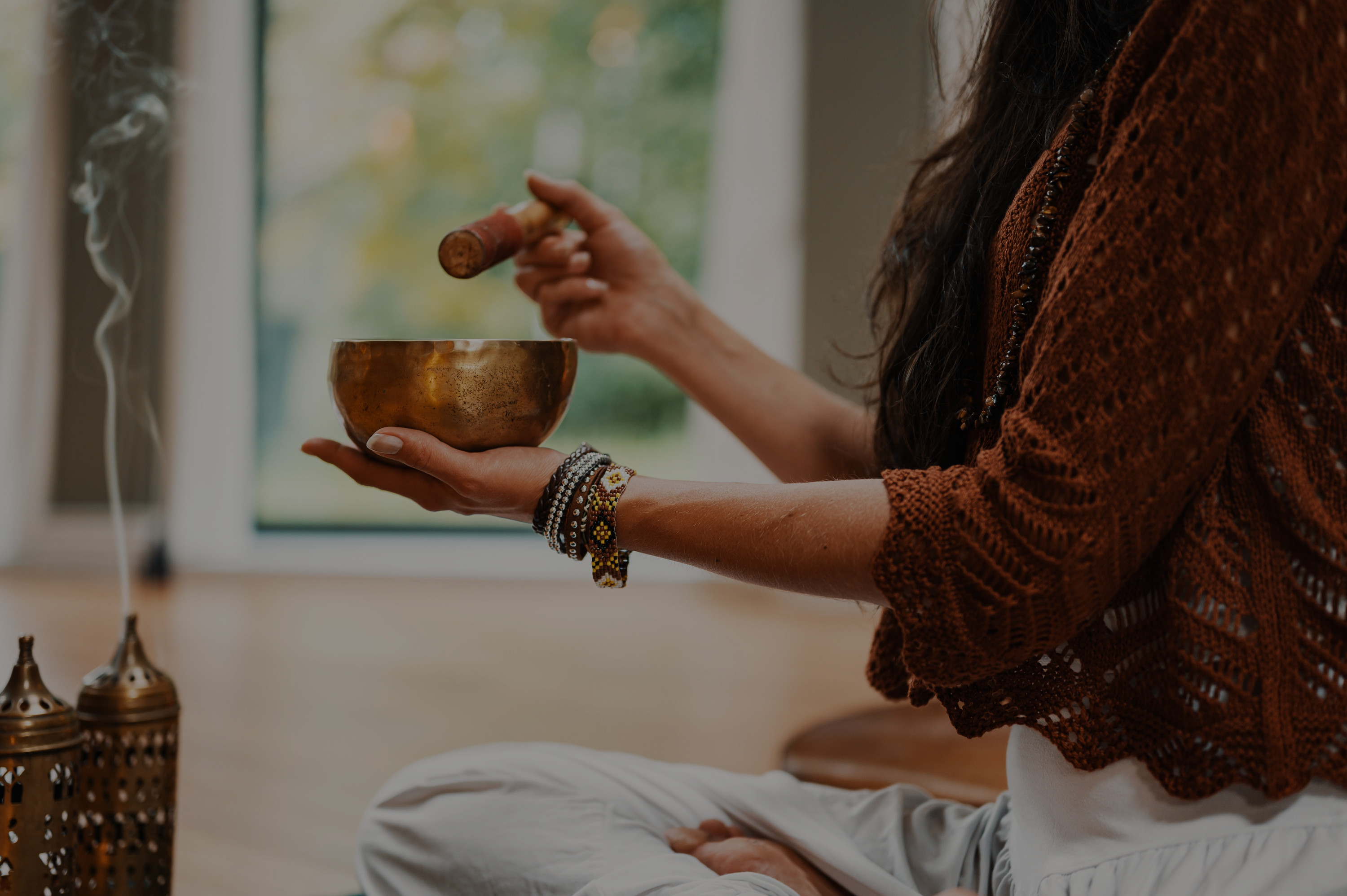 Free grounding meditation for stress relief, nervous system support, and daily energy reset