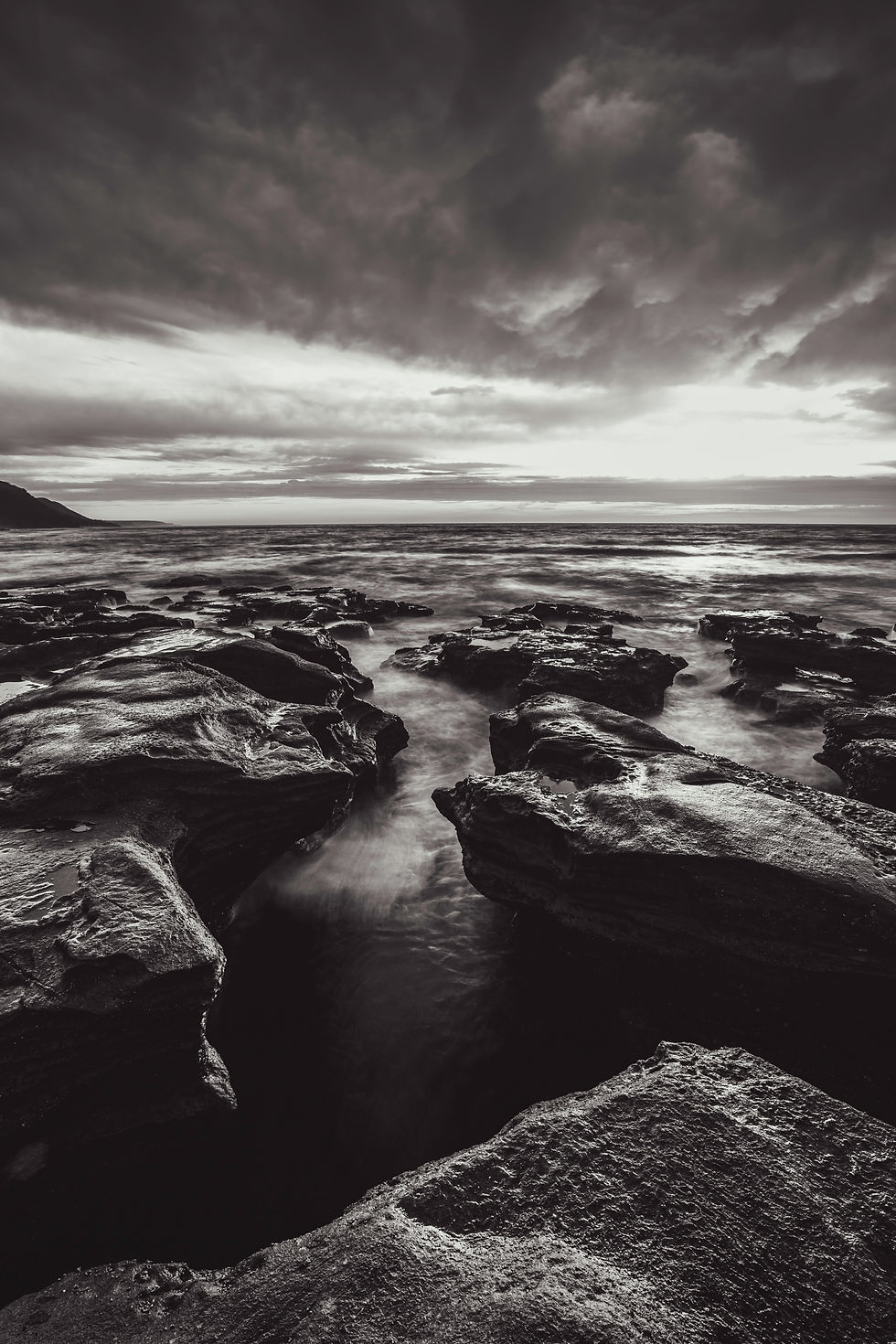 Coalcliff sunrise in monochrome