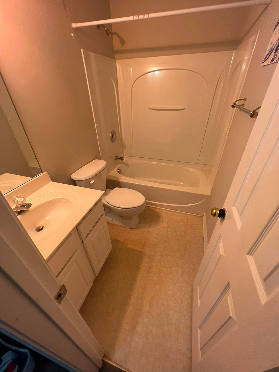 Clean and sparkling bathroom after move-out cleaning by ABC Gwinnett