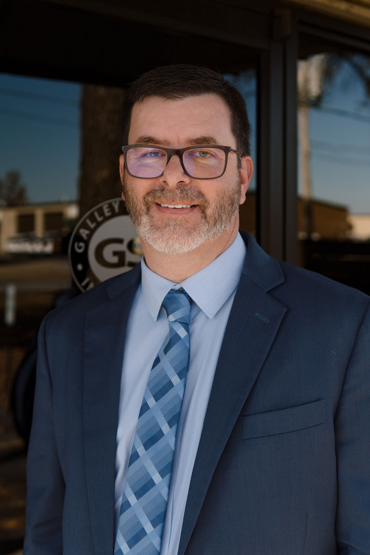 Head shot for Website.jpg