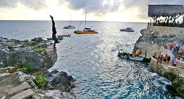 jamaica-private-negril-beach-diver-id1717-oct-17-2022-004.jpg