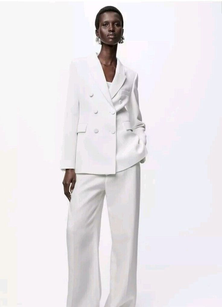 A white suit for women