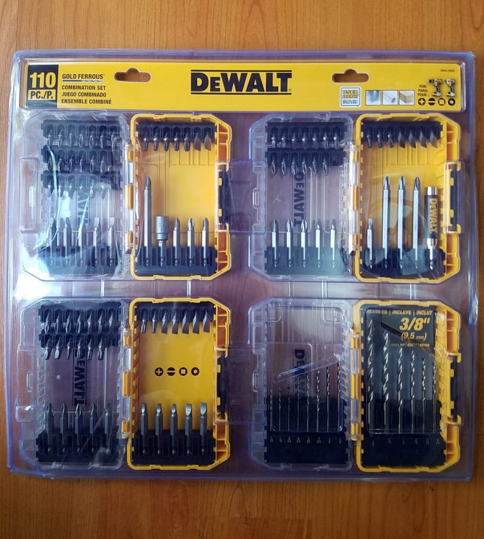 Set de puntas atornillador 110 piezas